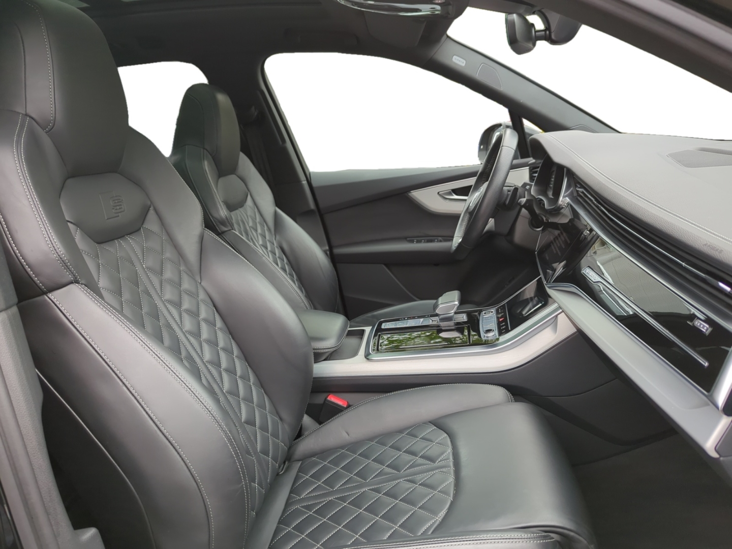 Audi Q7 S line