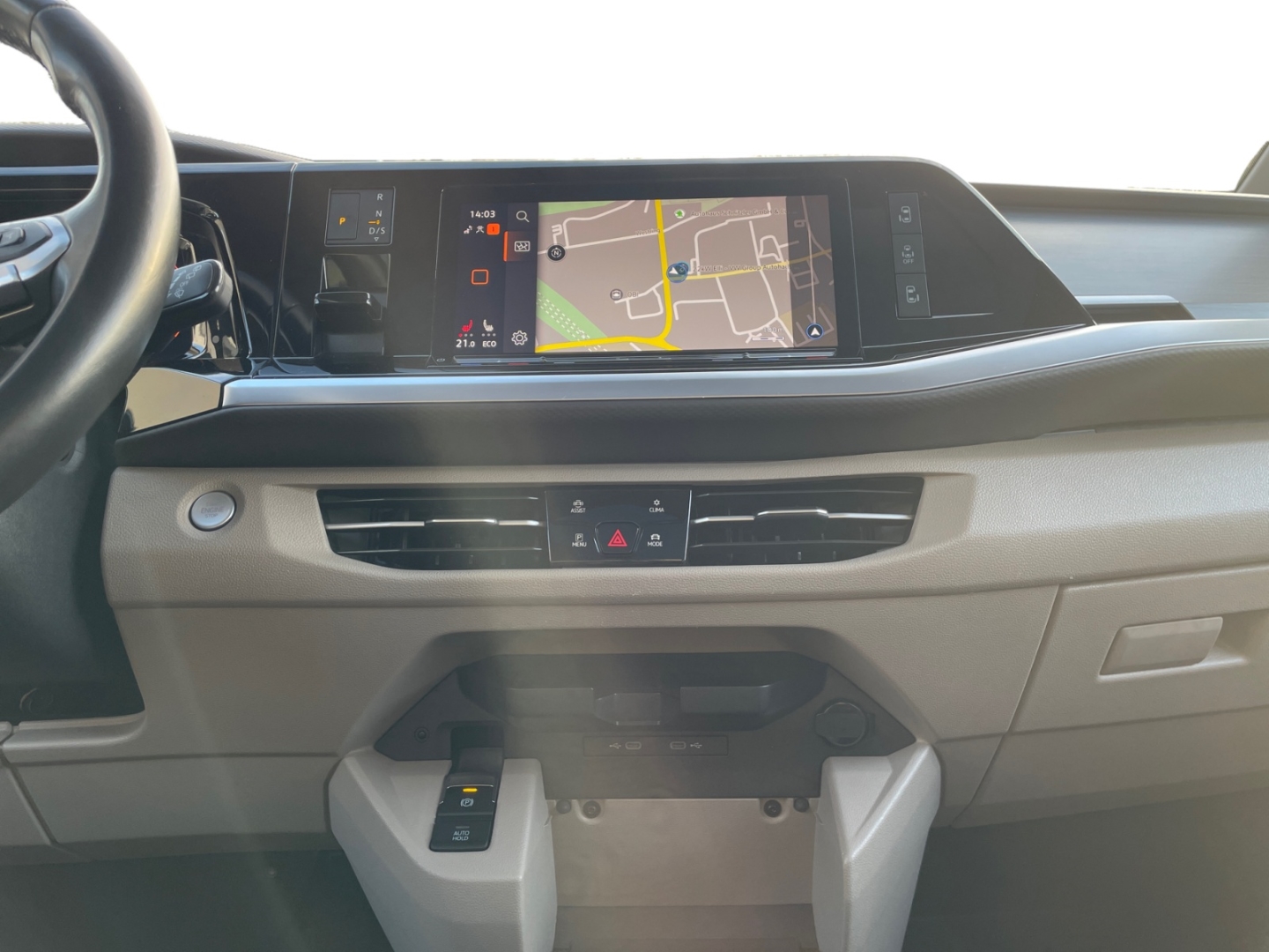 Volkswagen T7 Multivan 1.4