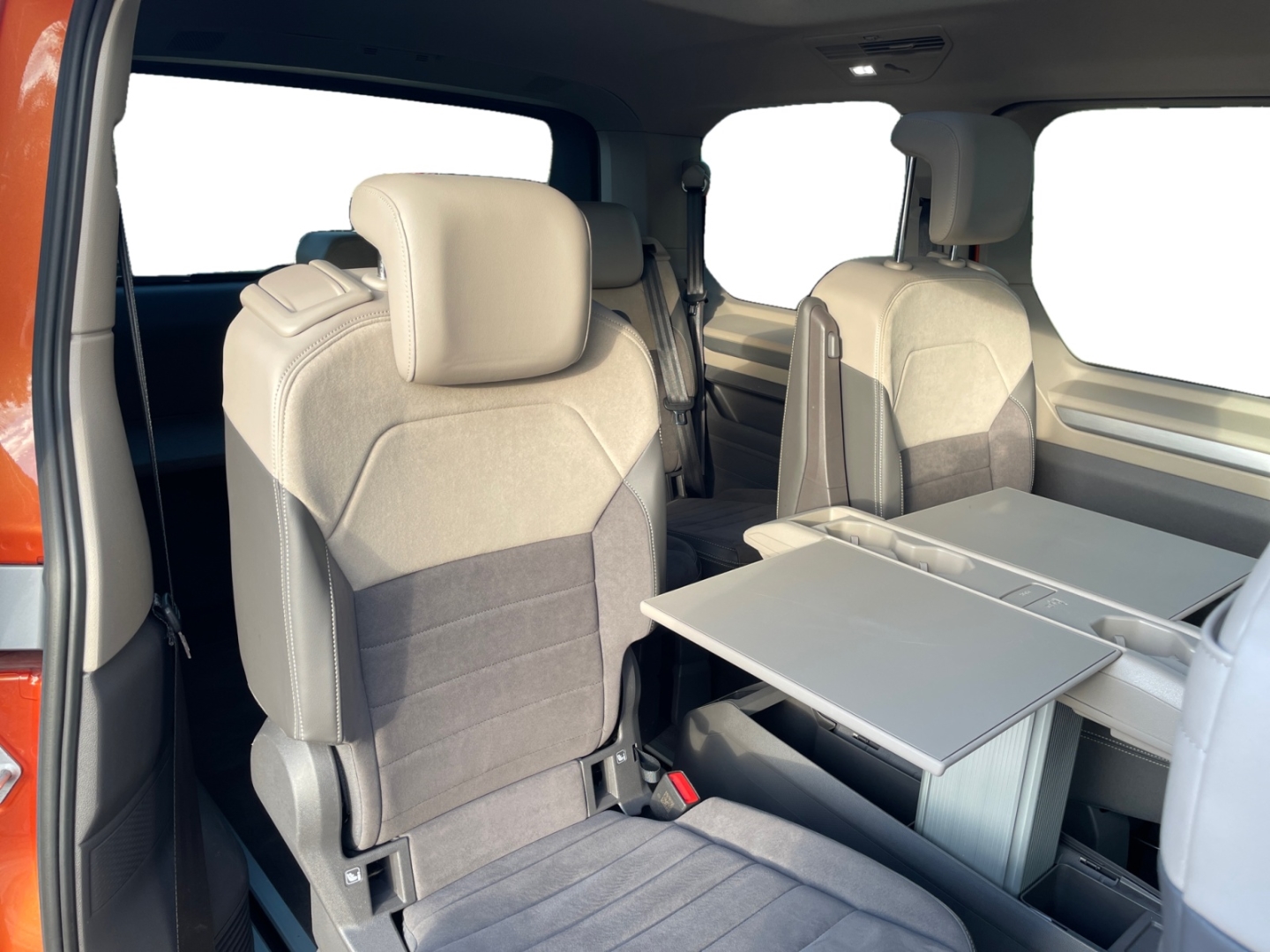 Volkswagen T7 Multivan 1.4