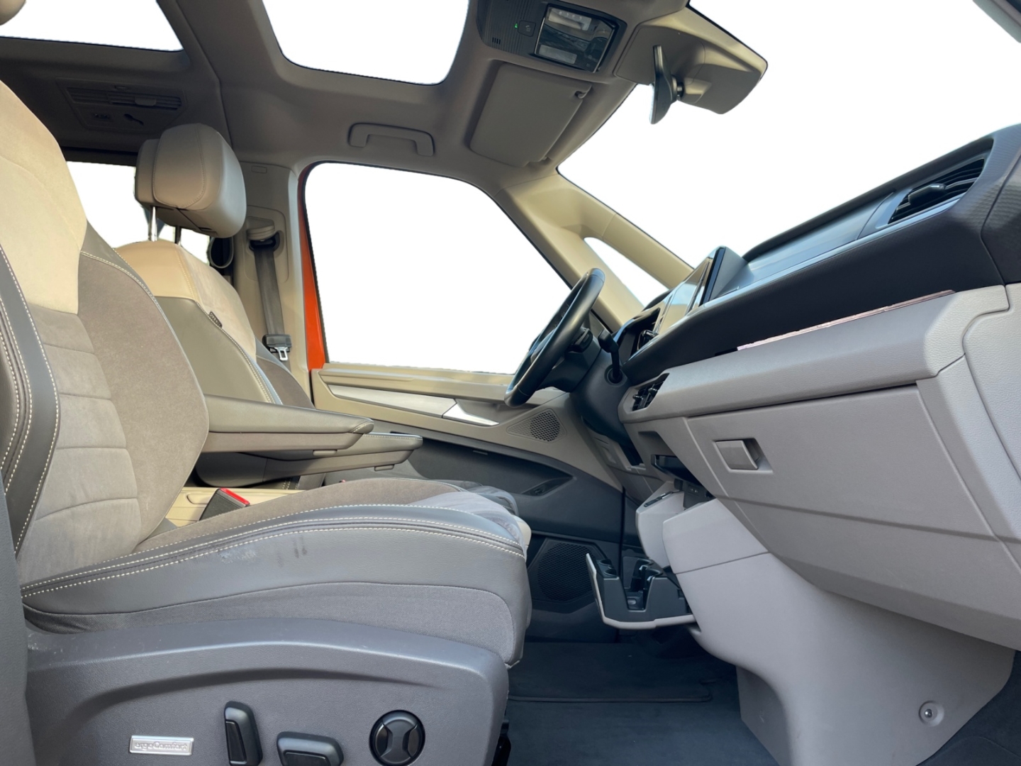 Volkswagen T7 Multivan 1.4