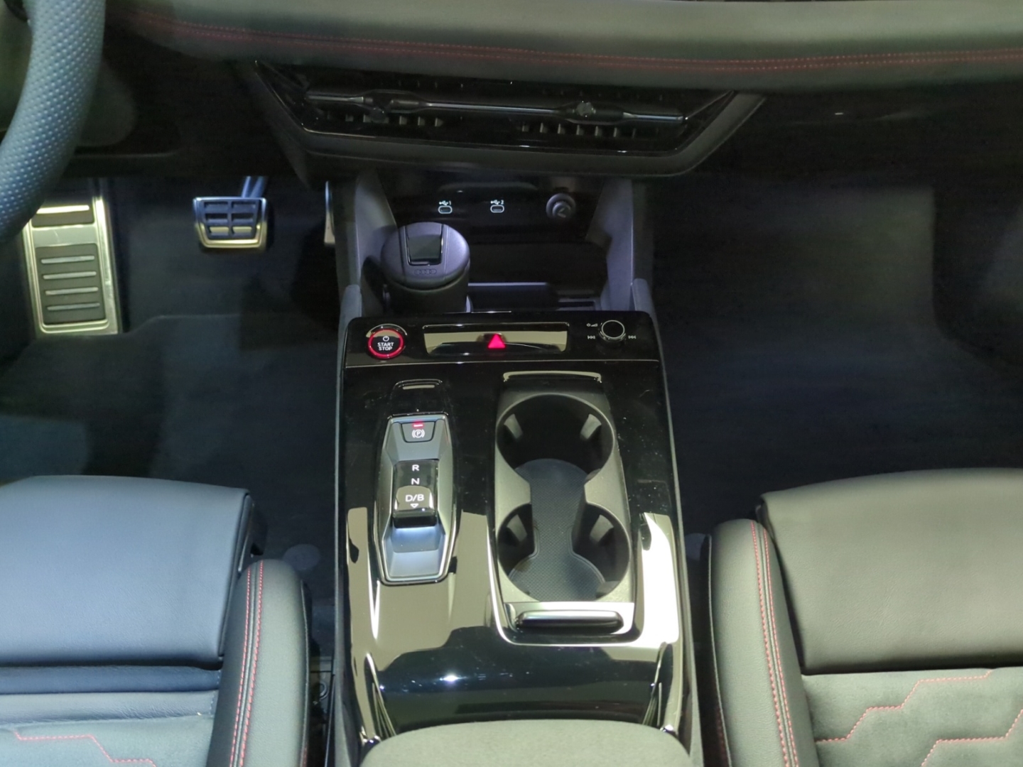 Audi A6 e-tron Avant