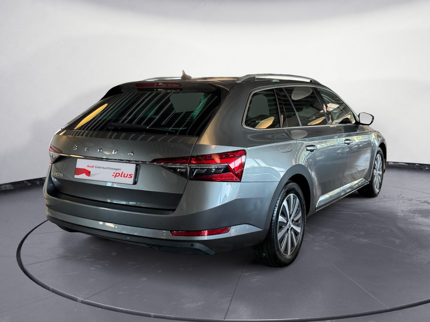 Skoda Superb Combi 1.5