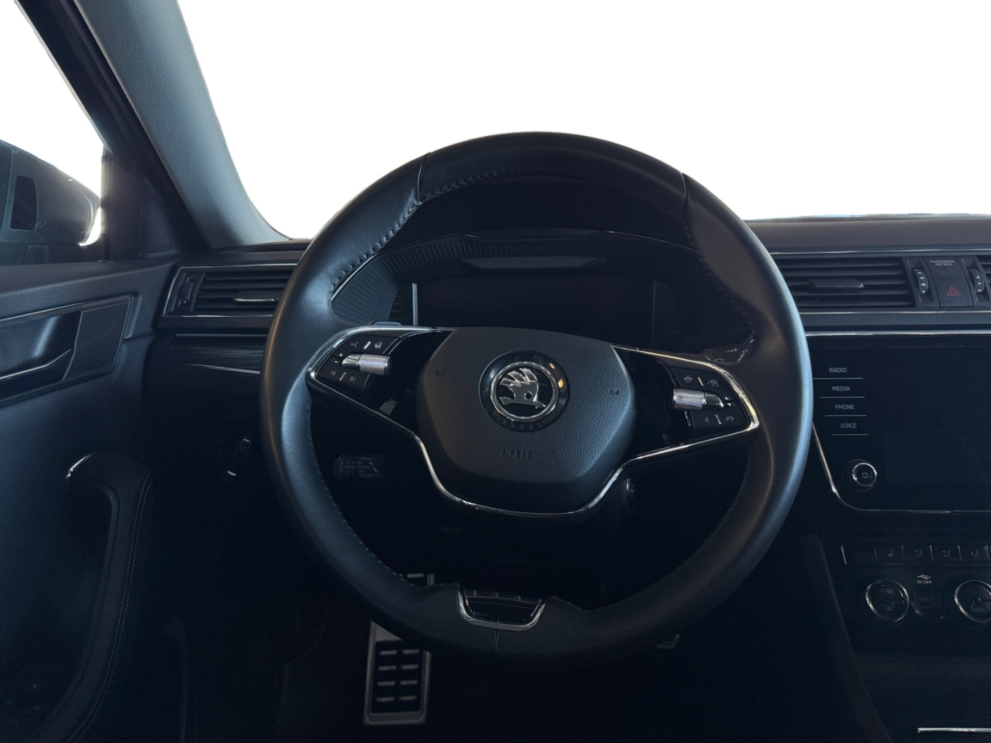 Skoda Superb Combi 1.5