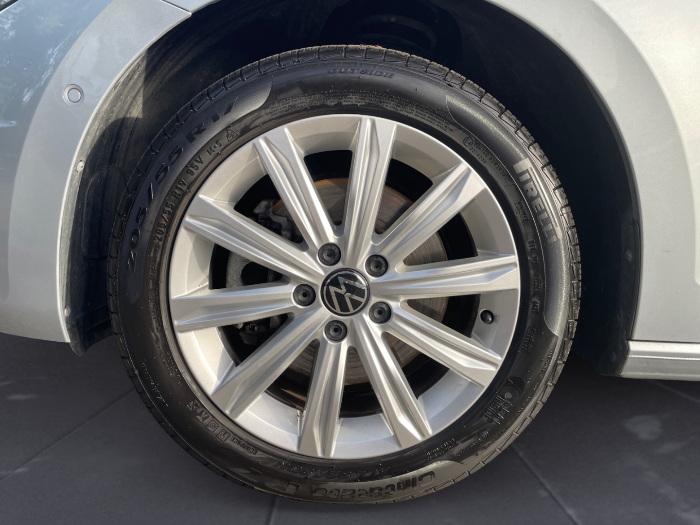 Volkswagen Touran 1.5 TSI