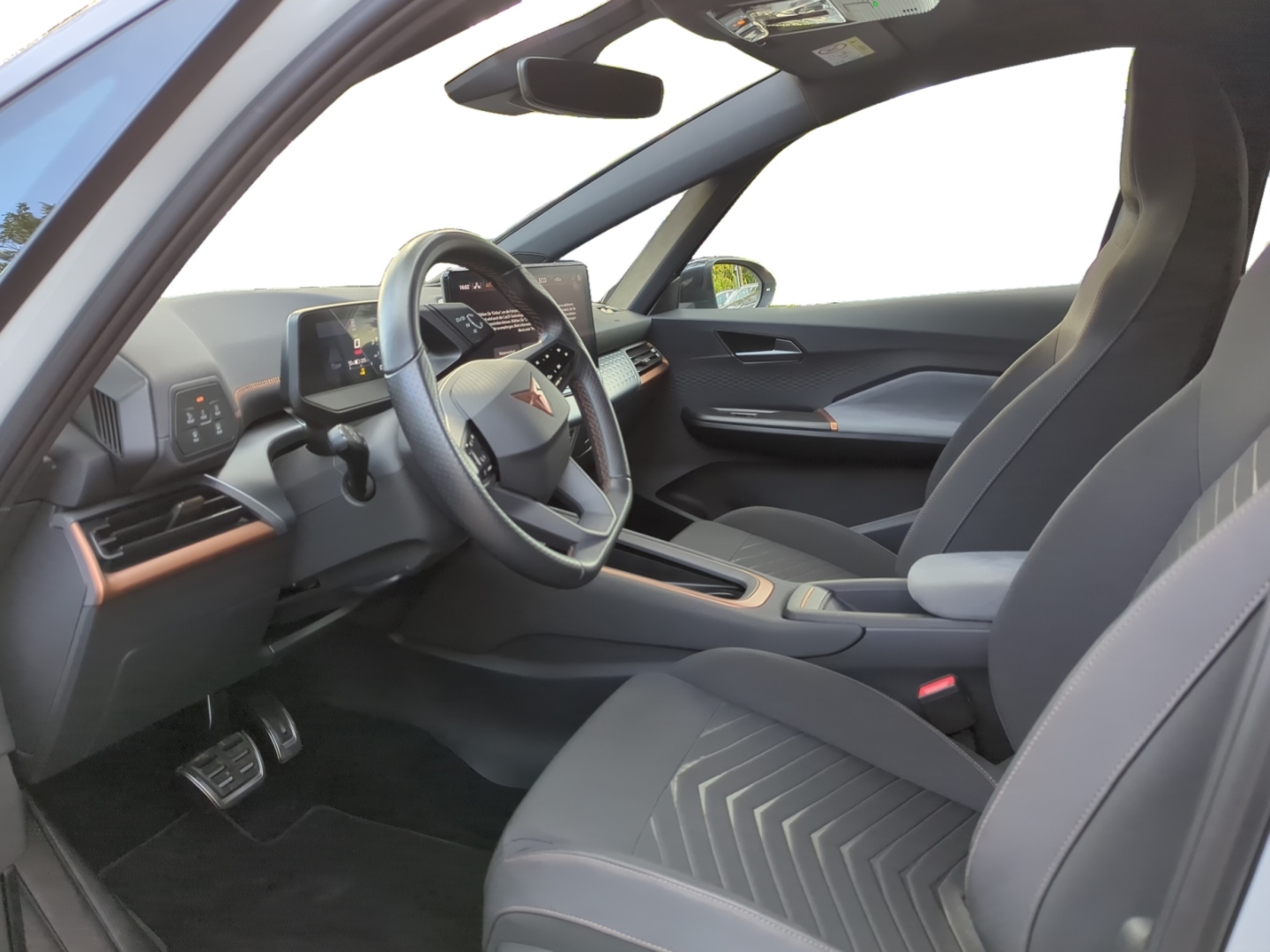 Cupra Born WÄRMEPUMPE/PANO/NAVI/RFK/SHZ/ACC+++