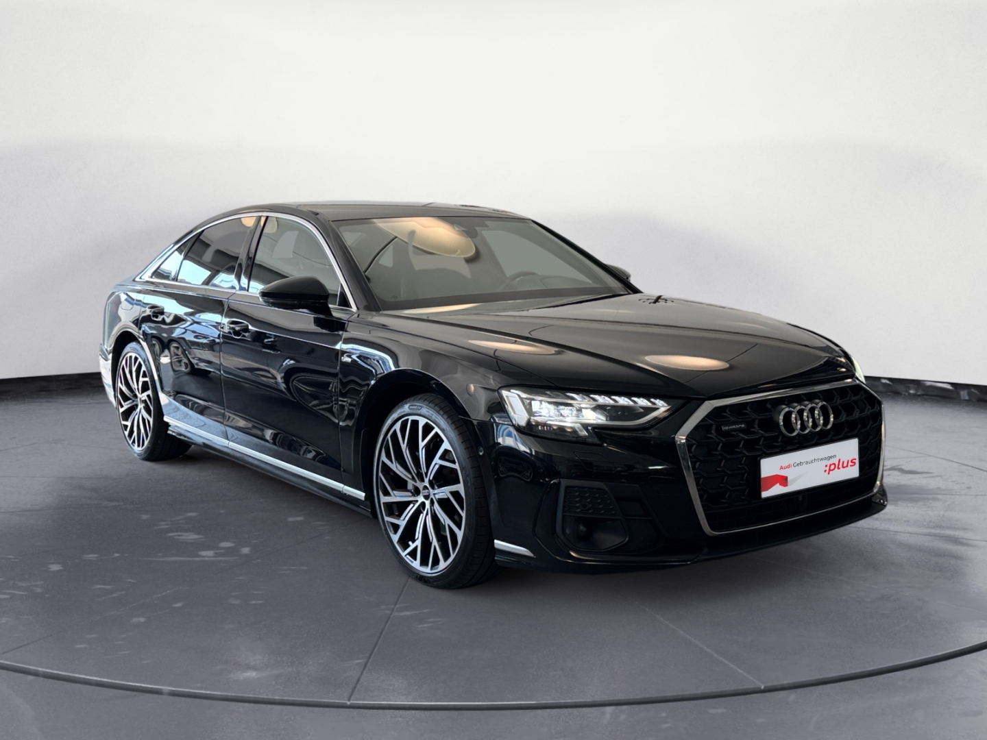 Audi A8 S line