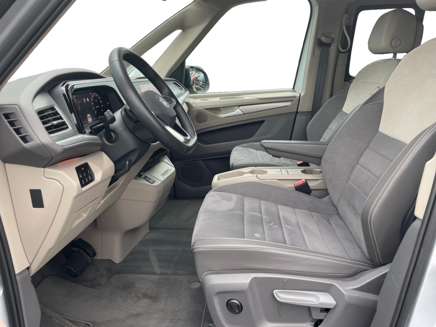 Volkswagen T7 Multivan 2.0