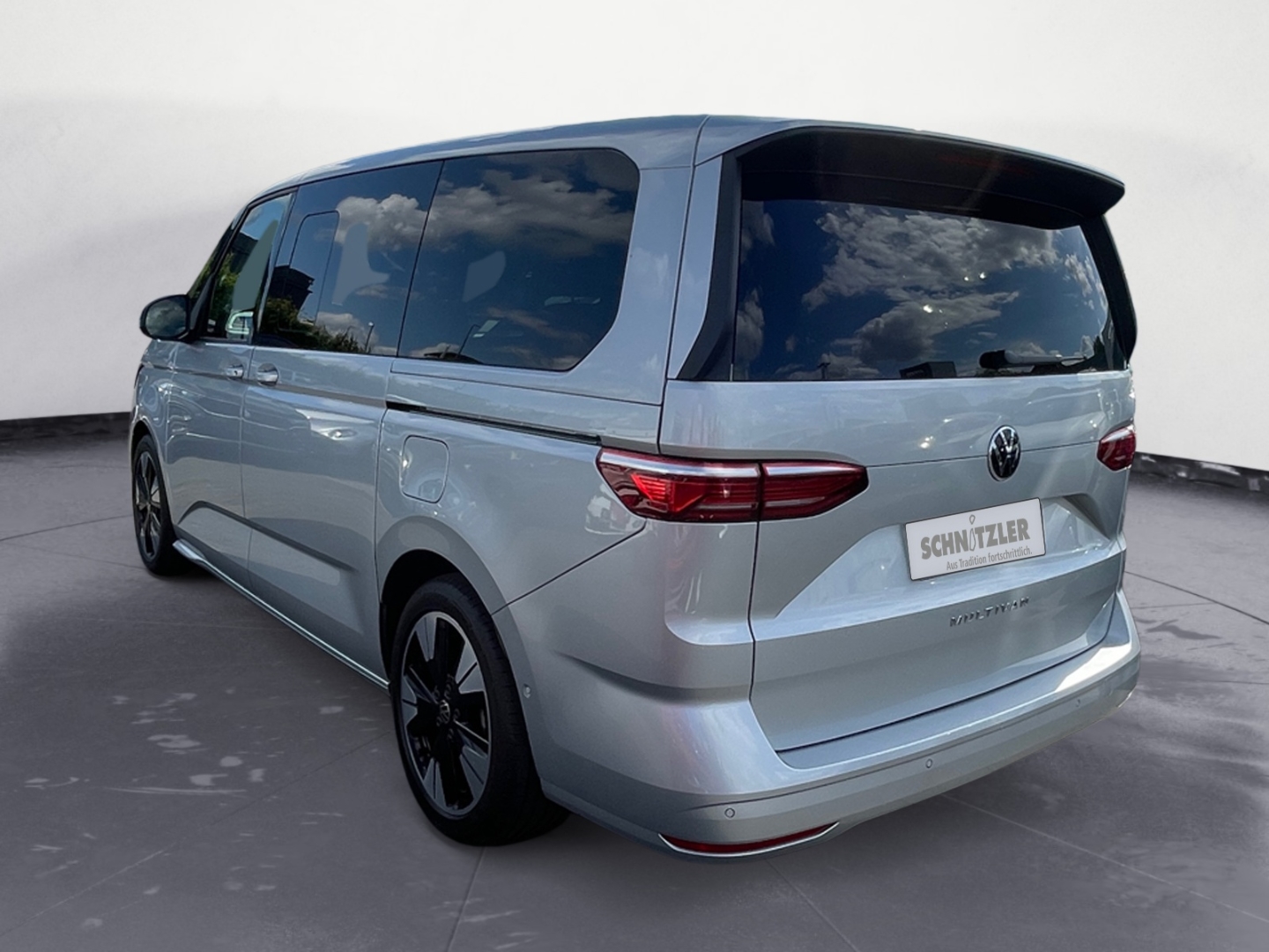 Volkswagen T7 Multivan Lang