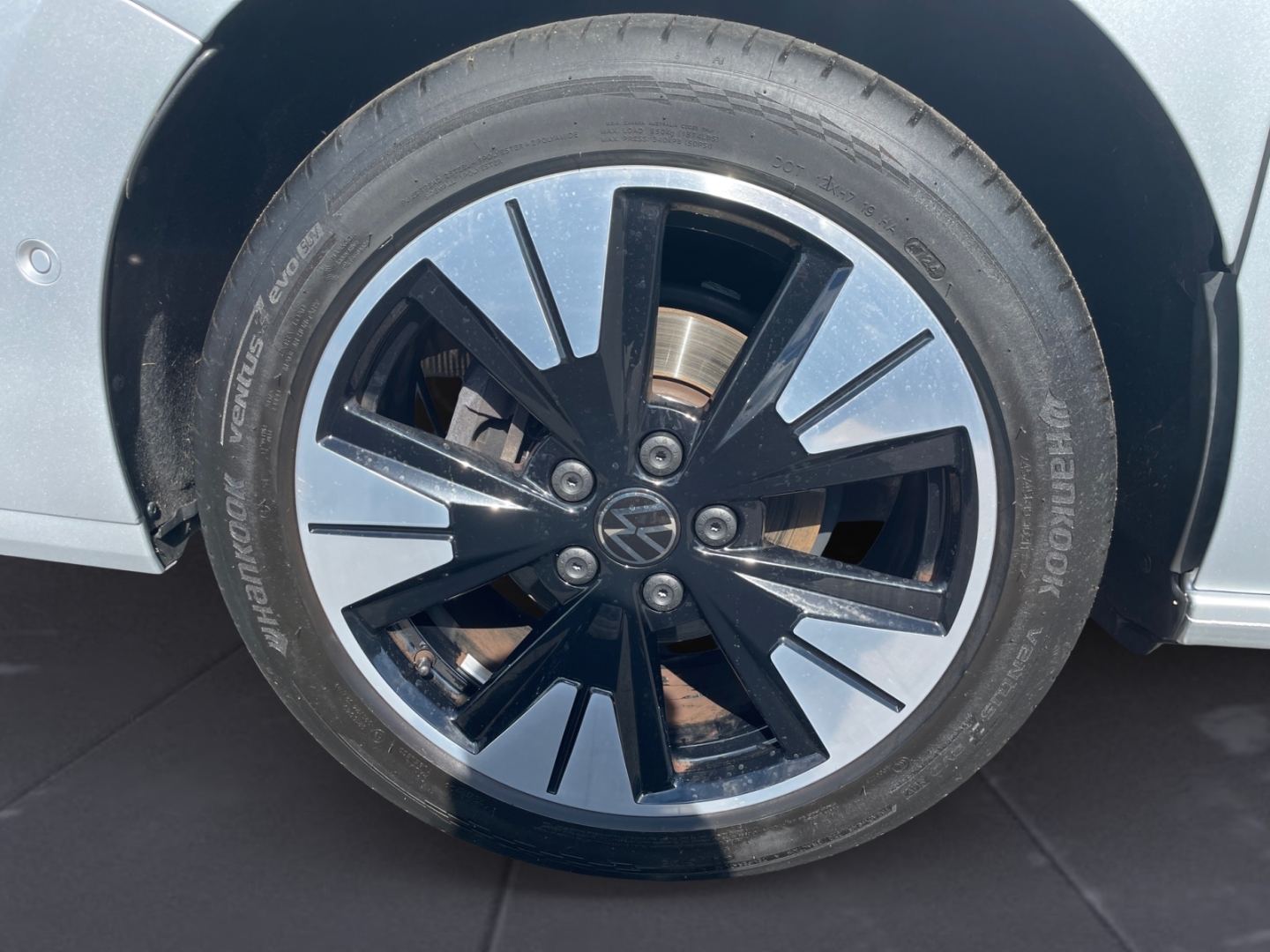 Volkswagen T7 Multivan Lang