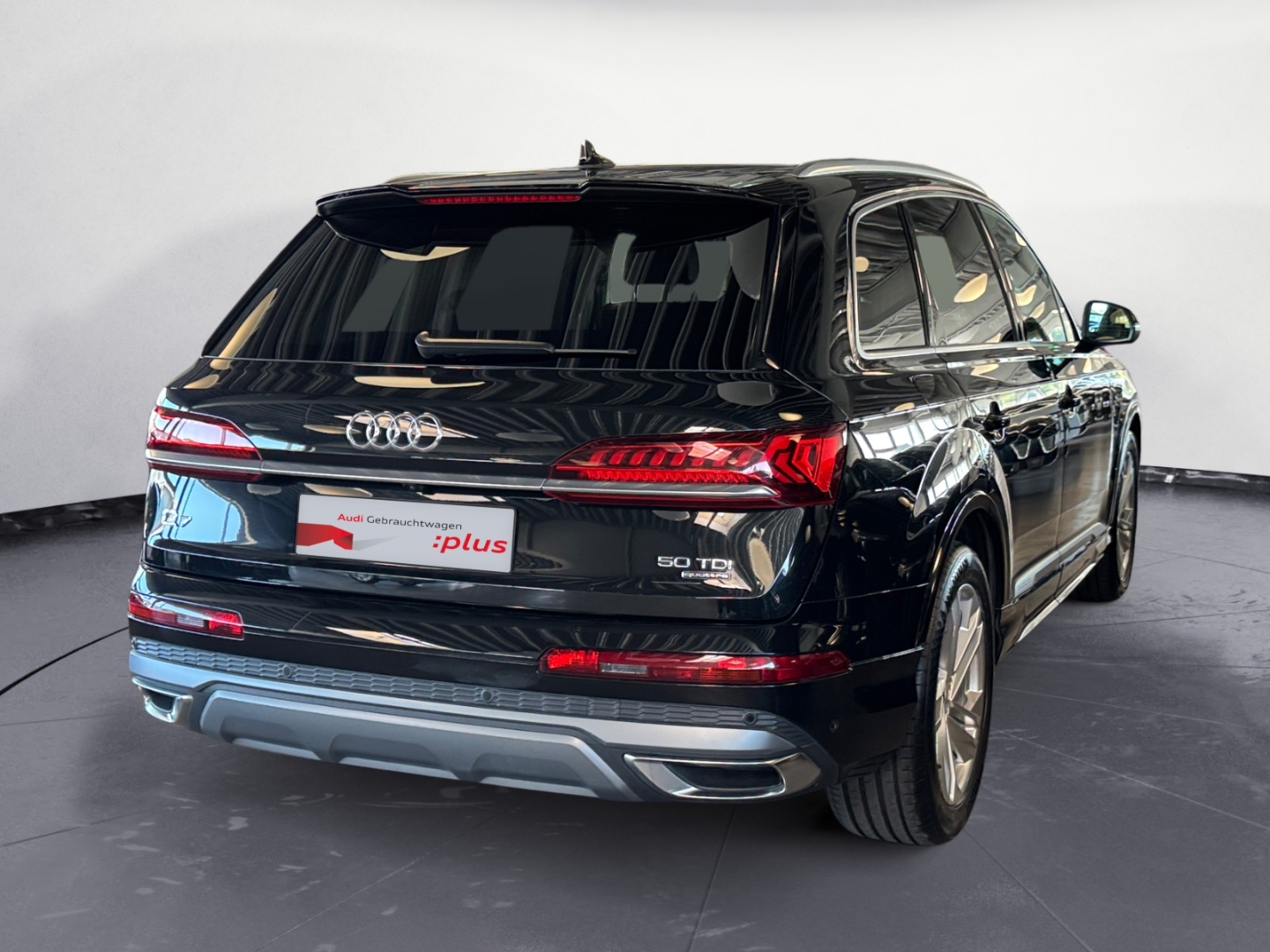 Audi Q7 S line