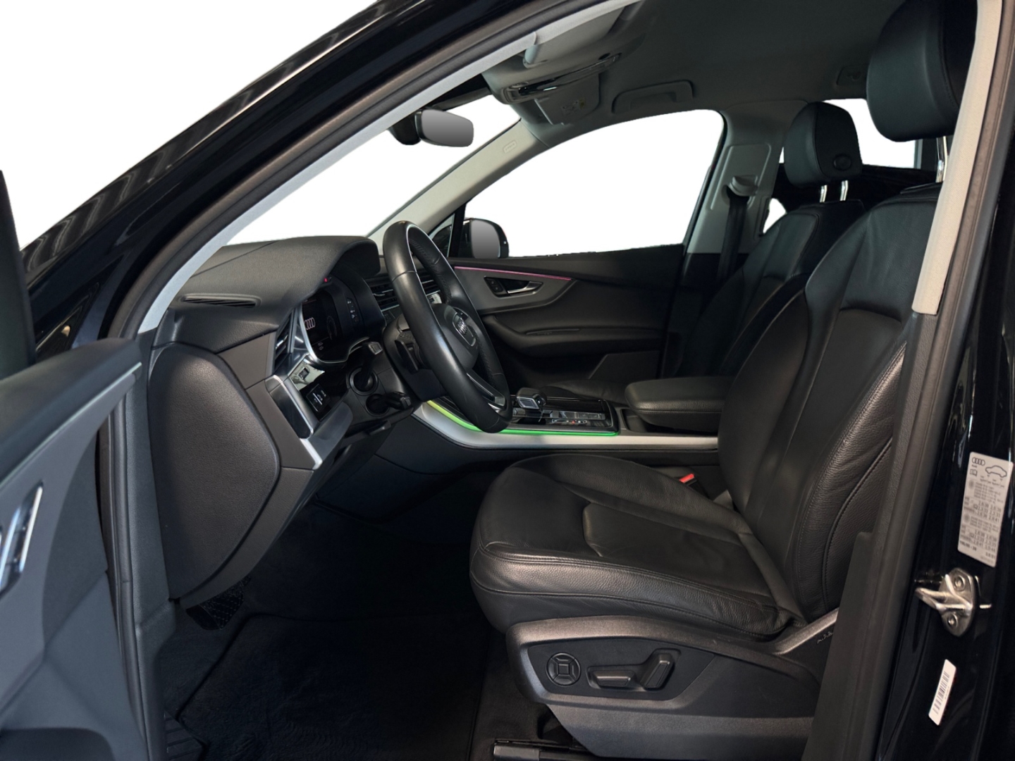 Audi Q7 S line