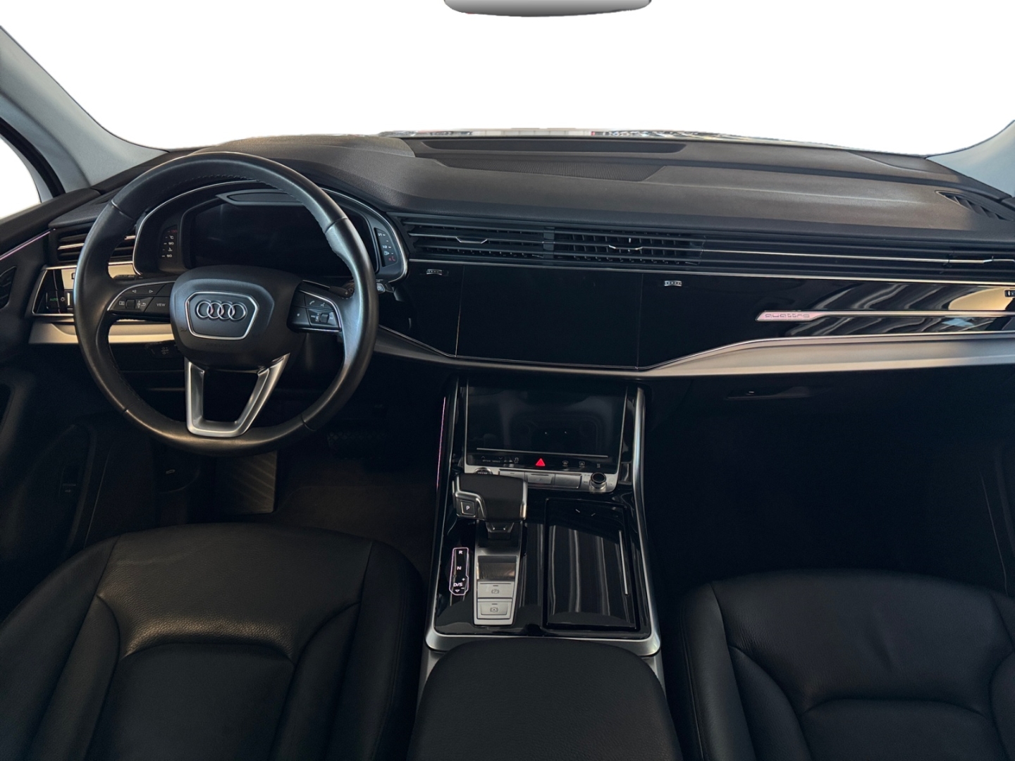 Audi Q7 S line