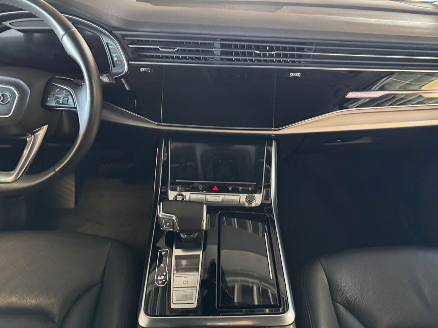 Audi Q7 S line