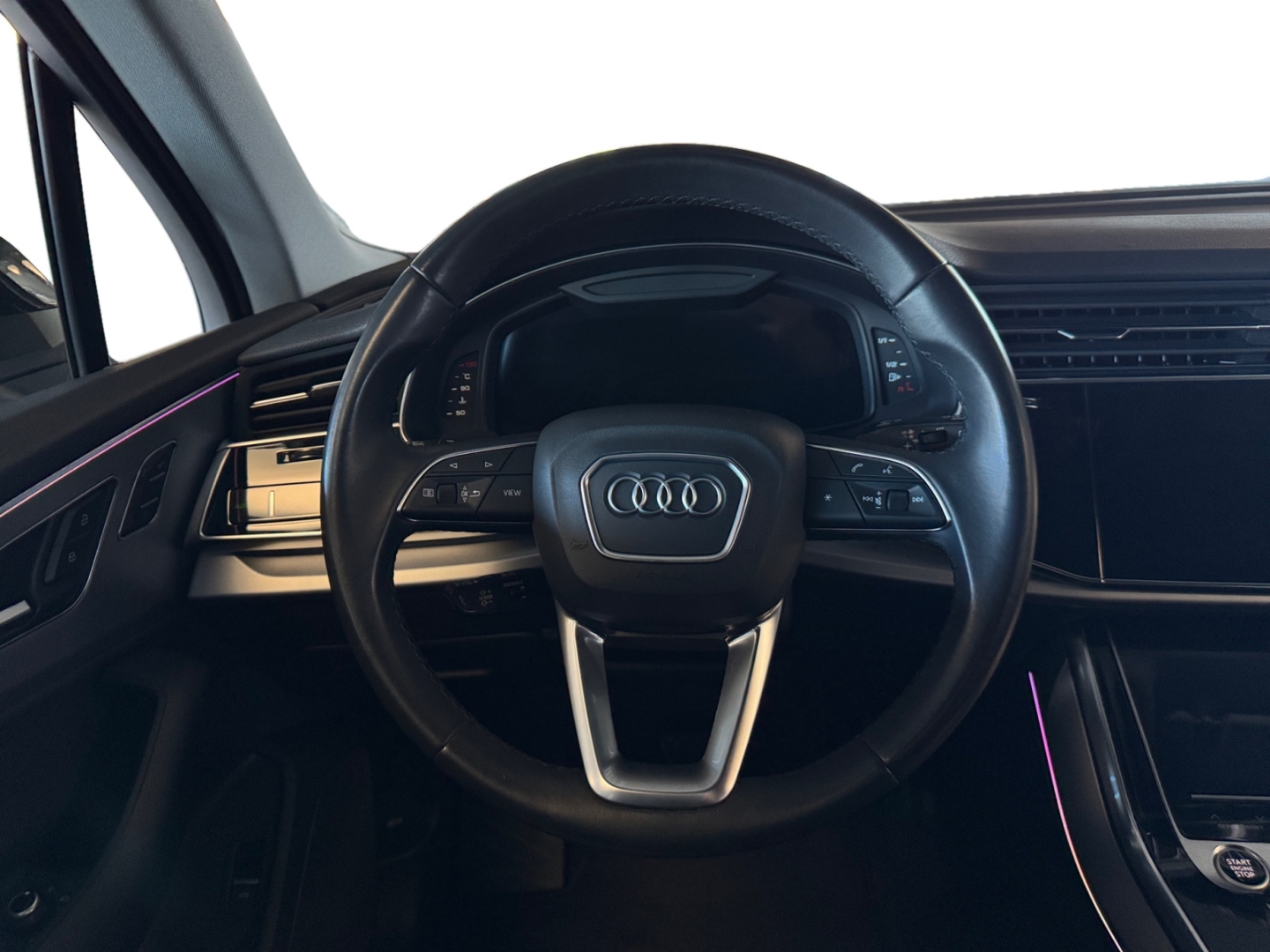 Audi Q7 S line