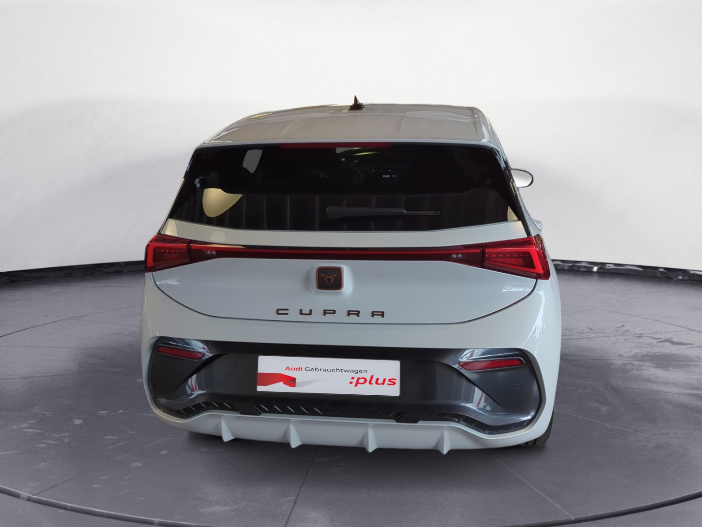 Cupra Born WÄRMEPUMPE/KAMERA/NAVI/ACC/LED/KEYLESS/SHZ+++