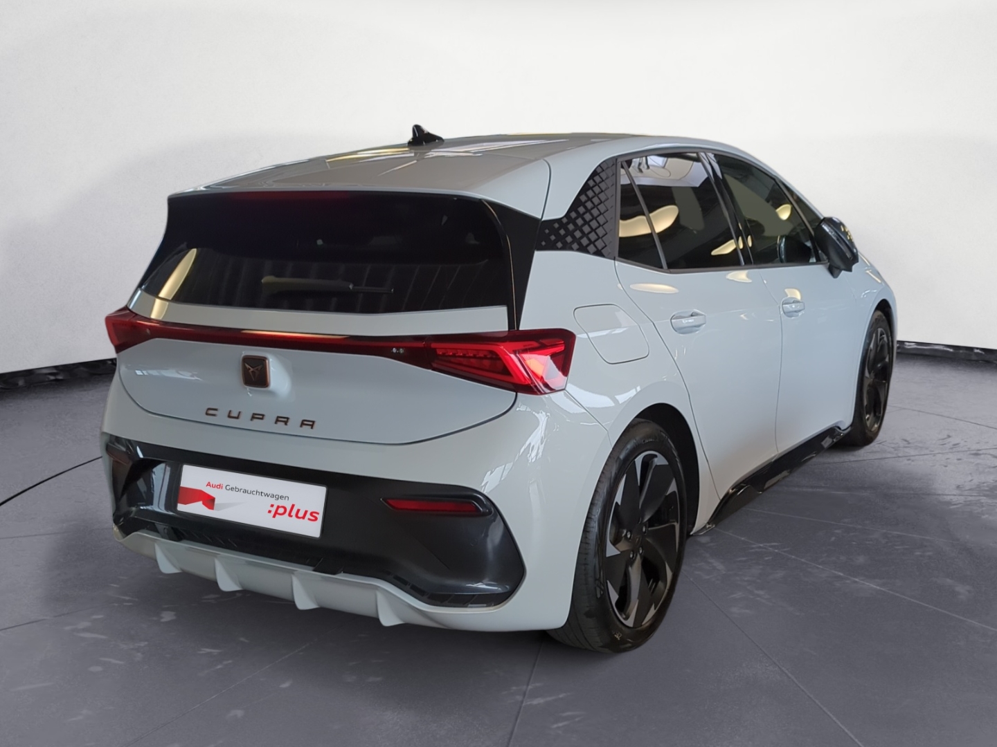 Cupra Born WÄRMEPUMPE/KAMERA/NAVI/ACC/LED/KEYLESS/SHZ+++