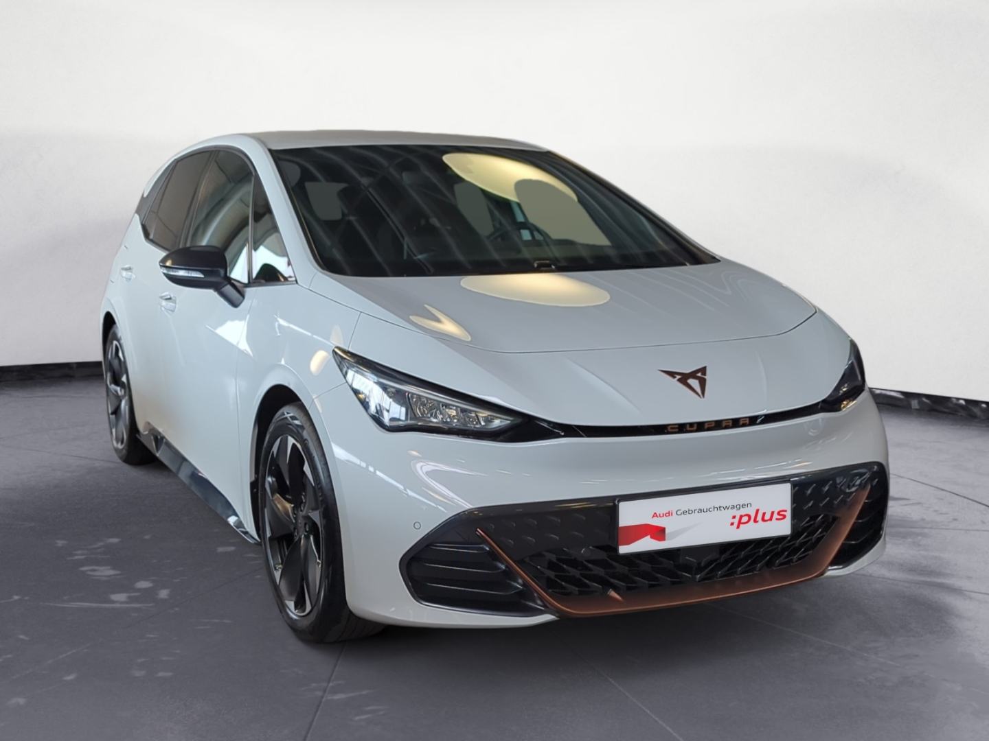 Cupra Born WÄRMEPUMPE/KAMERA/NAVI/ACC/LED/KEYLESS/SHZ+++