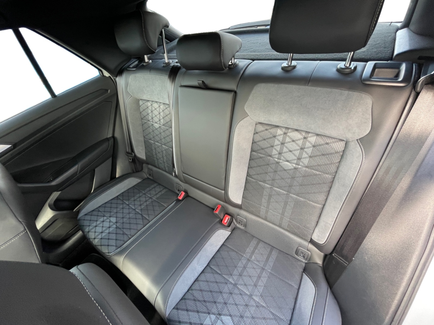 Volkswagen T-Roc R-Line 2.0