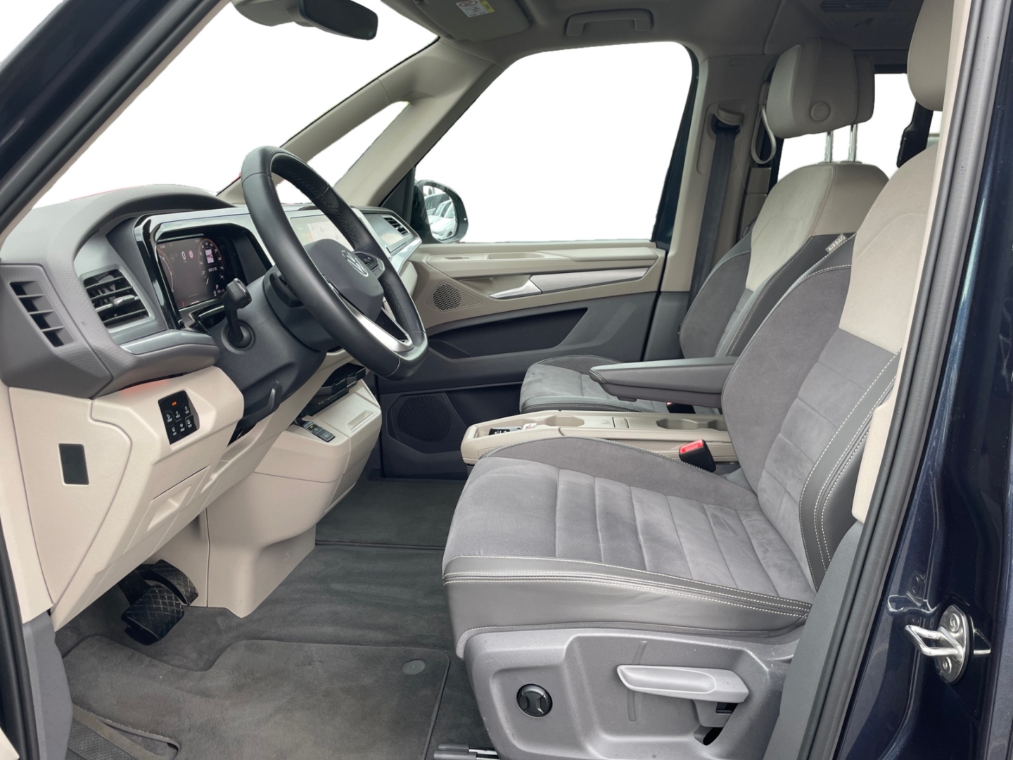 Volkswagen T7 Multivan 2.0