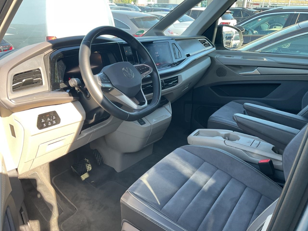 Volkswagen Multivan Lang 2.0
