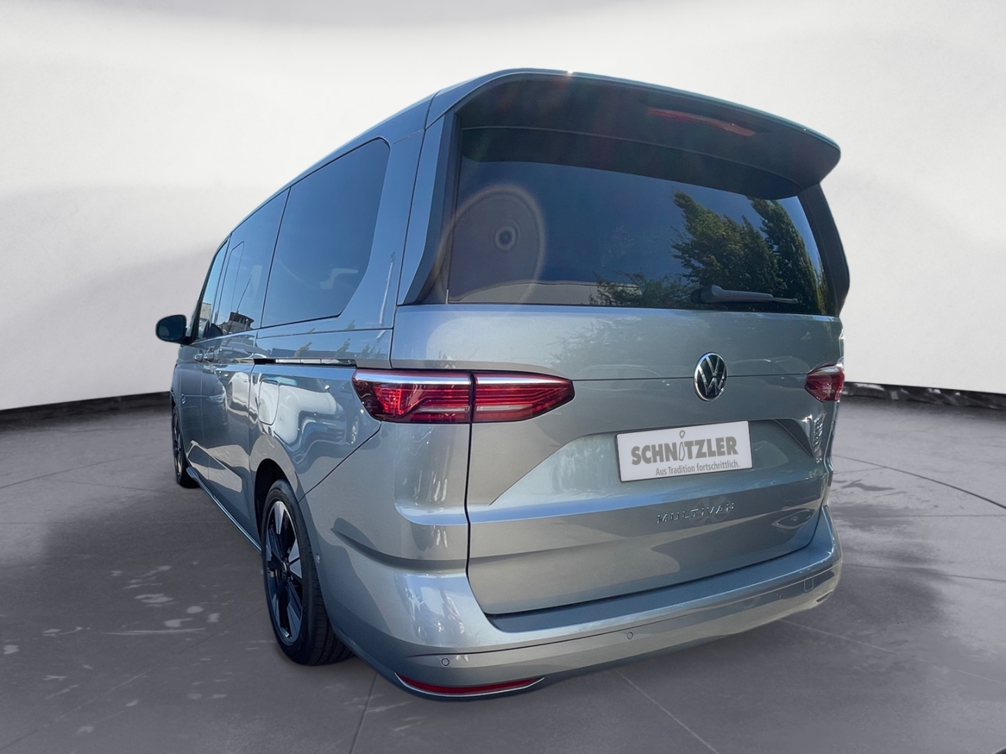 Volkswagen Multivan Lang 2.0