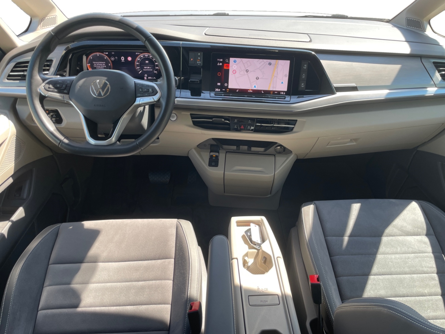 Volkswagen Multivan Lang 2.0