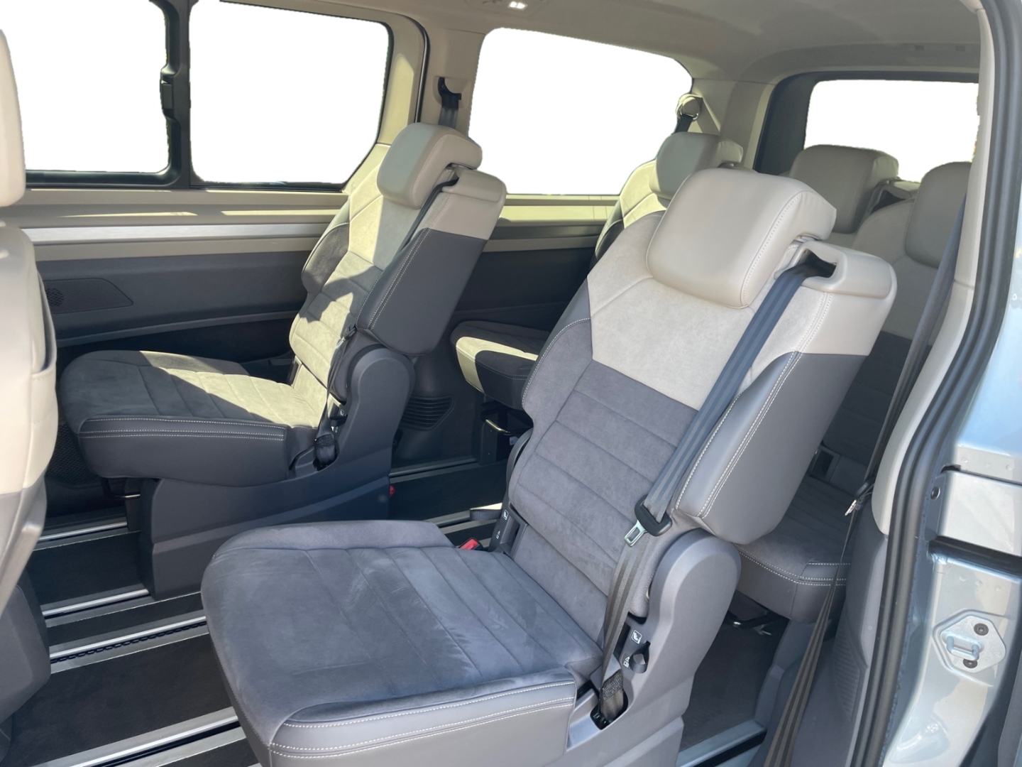 Volkswagen Multivan Lang 2.0