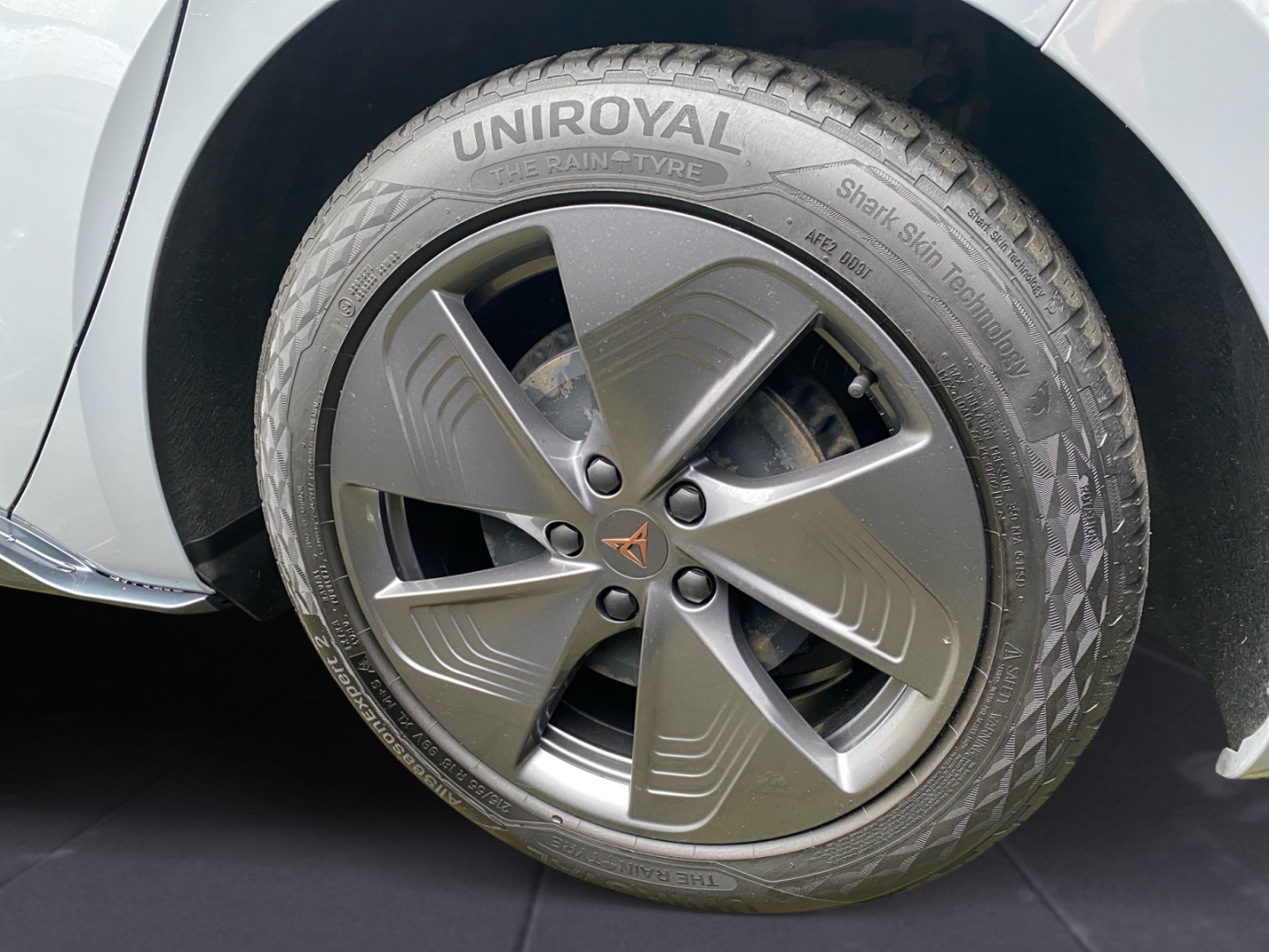 Cupra Born WÄRMEPUMPE/NAVI/SHZ/KAMERA/ACC/MIRROR LINK+++