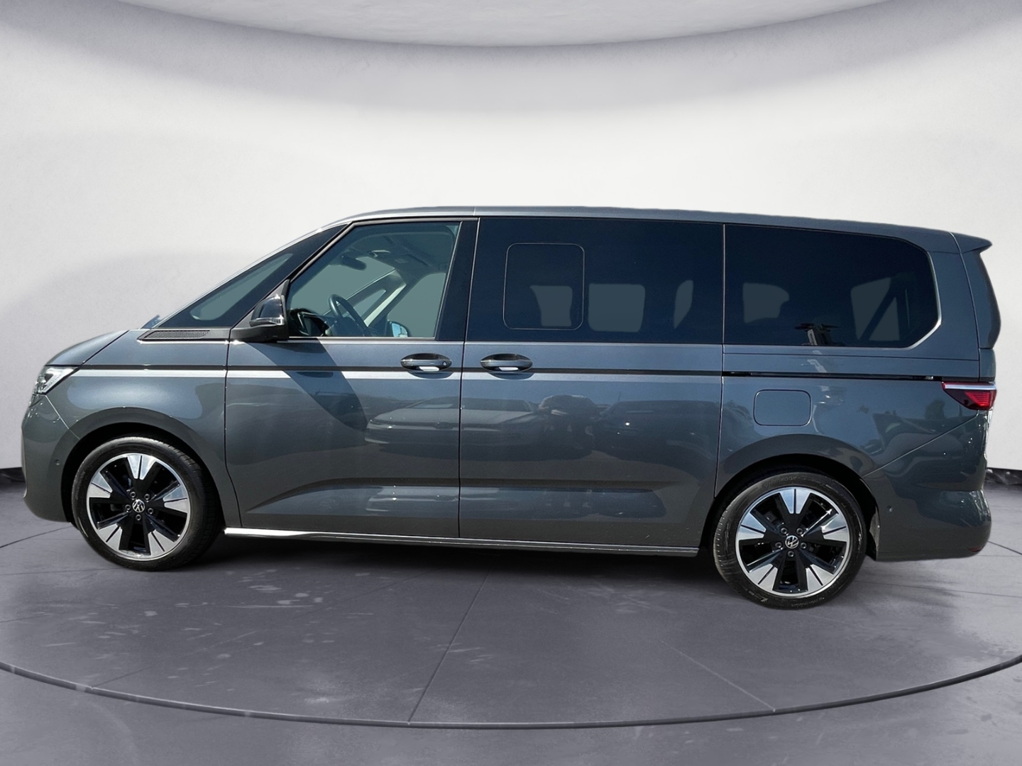 Volkswagen T7 Multivan 2.0
