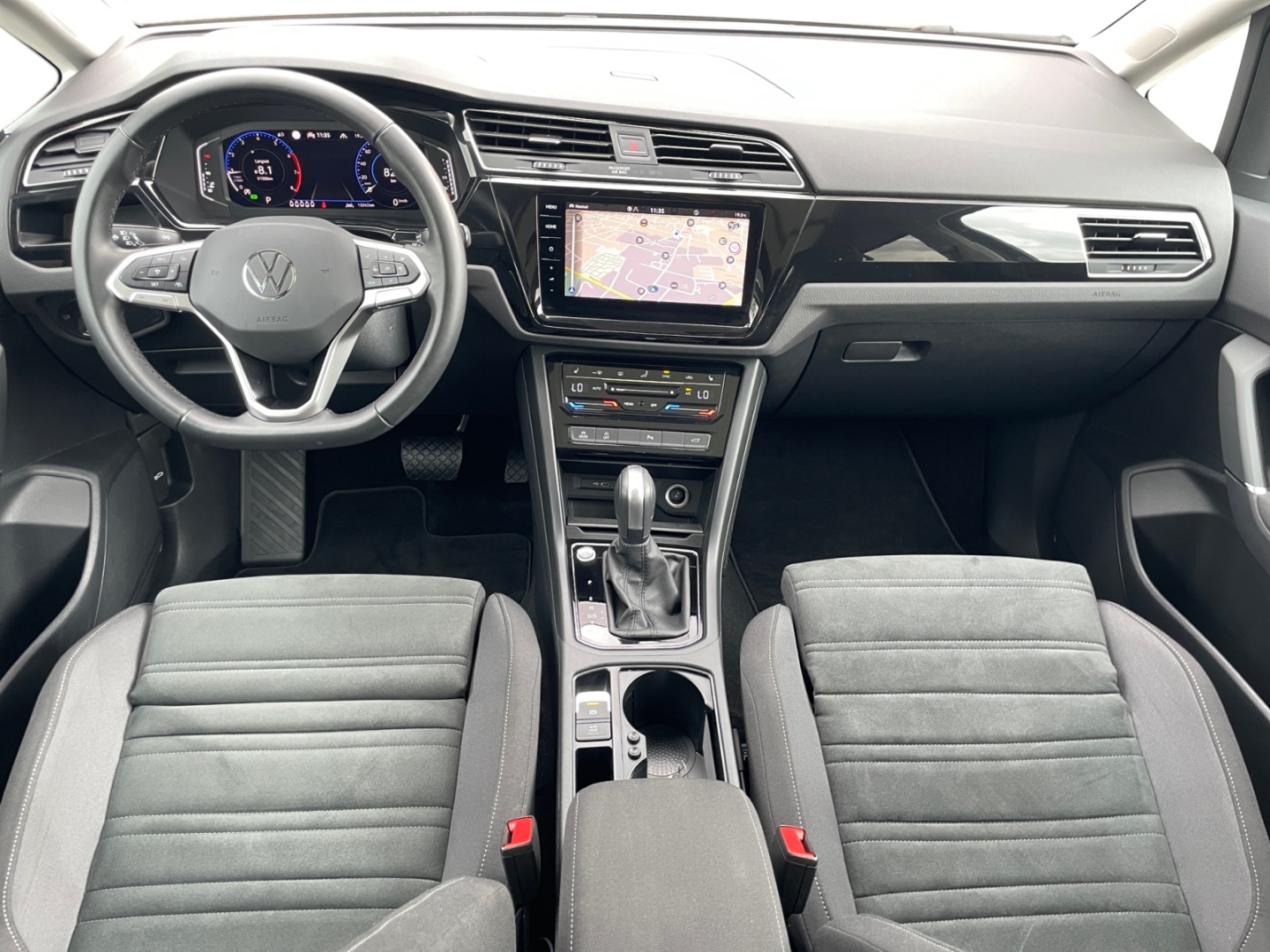 Volkswagen Touran 1.5 TSI