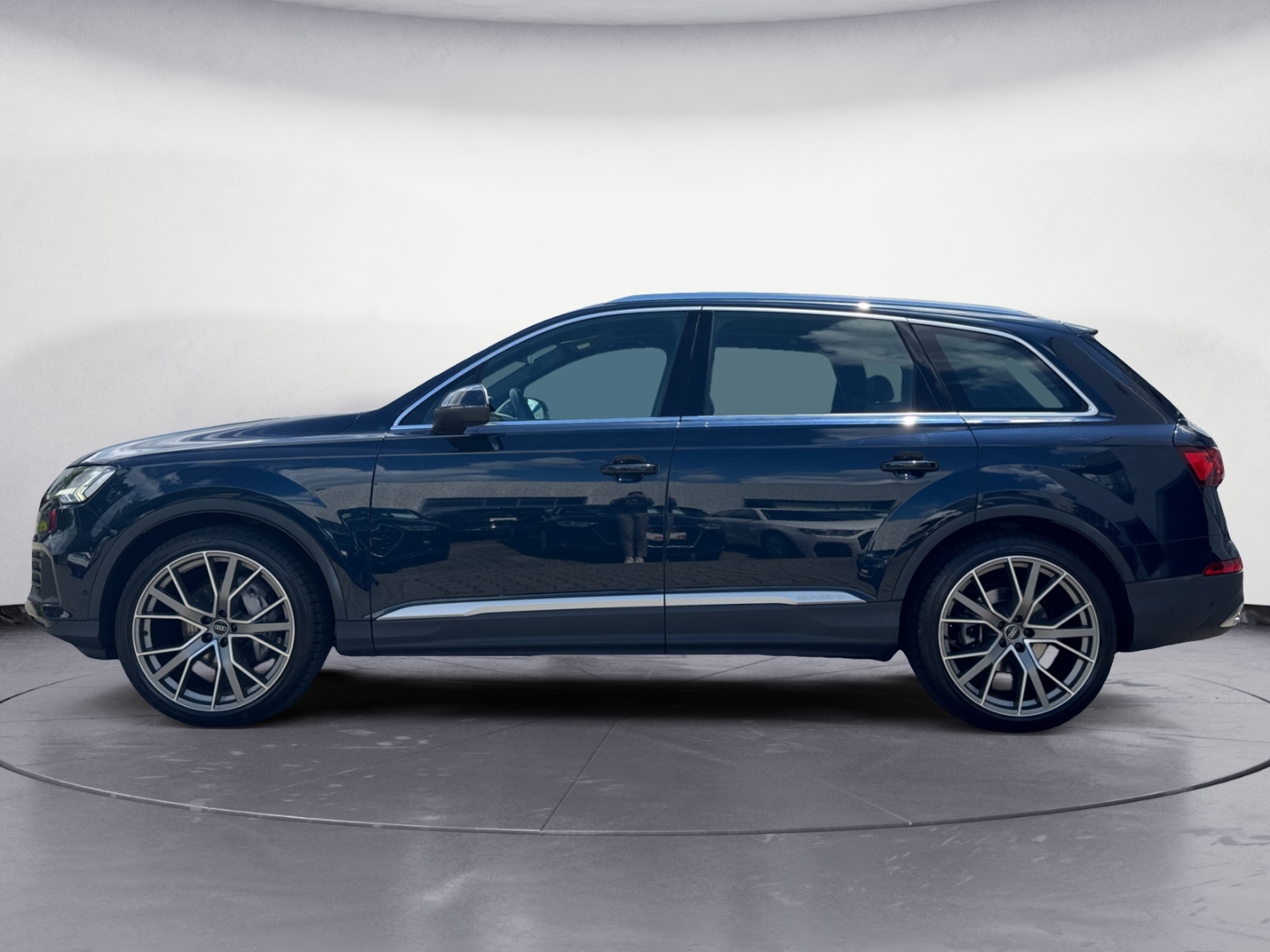 Audi Q7 S line