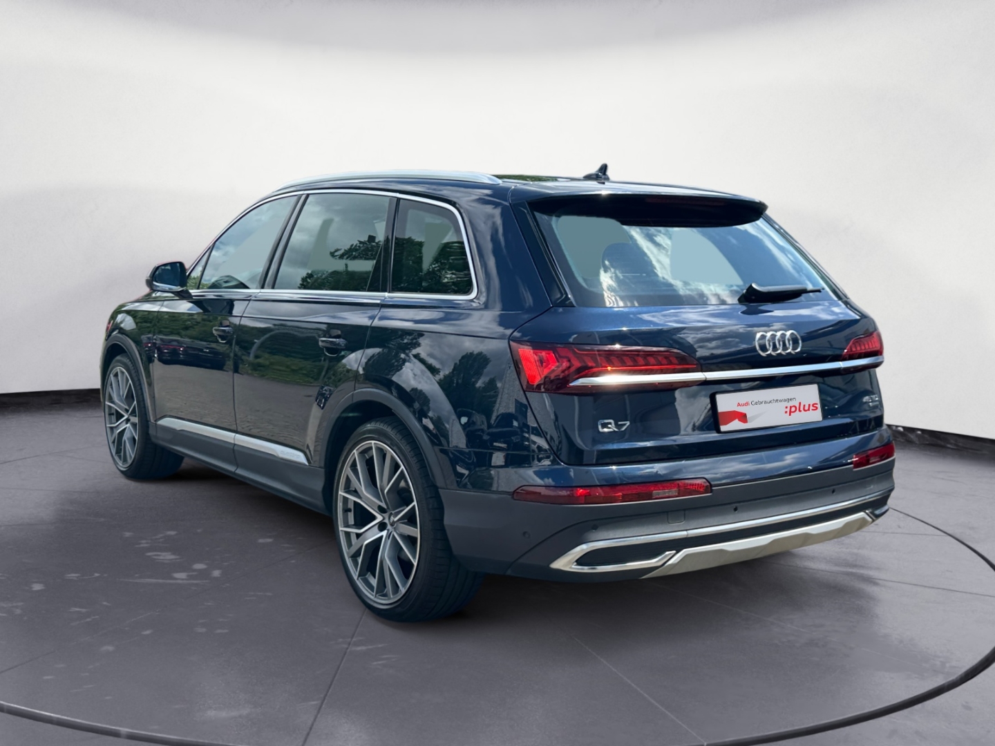 Audi Q7 S line