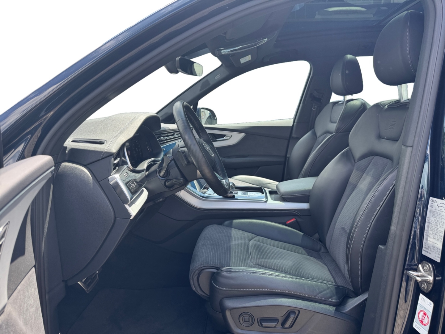 Audi Q7 S line