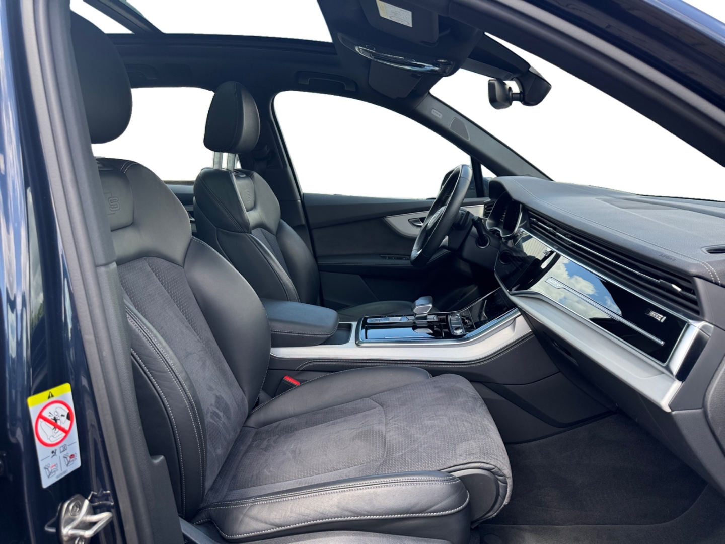 Audi Q7 S line