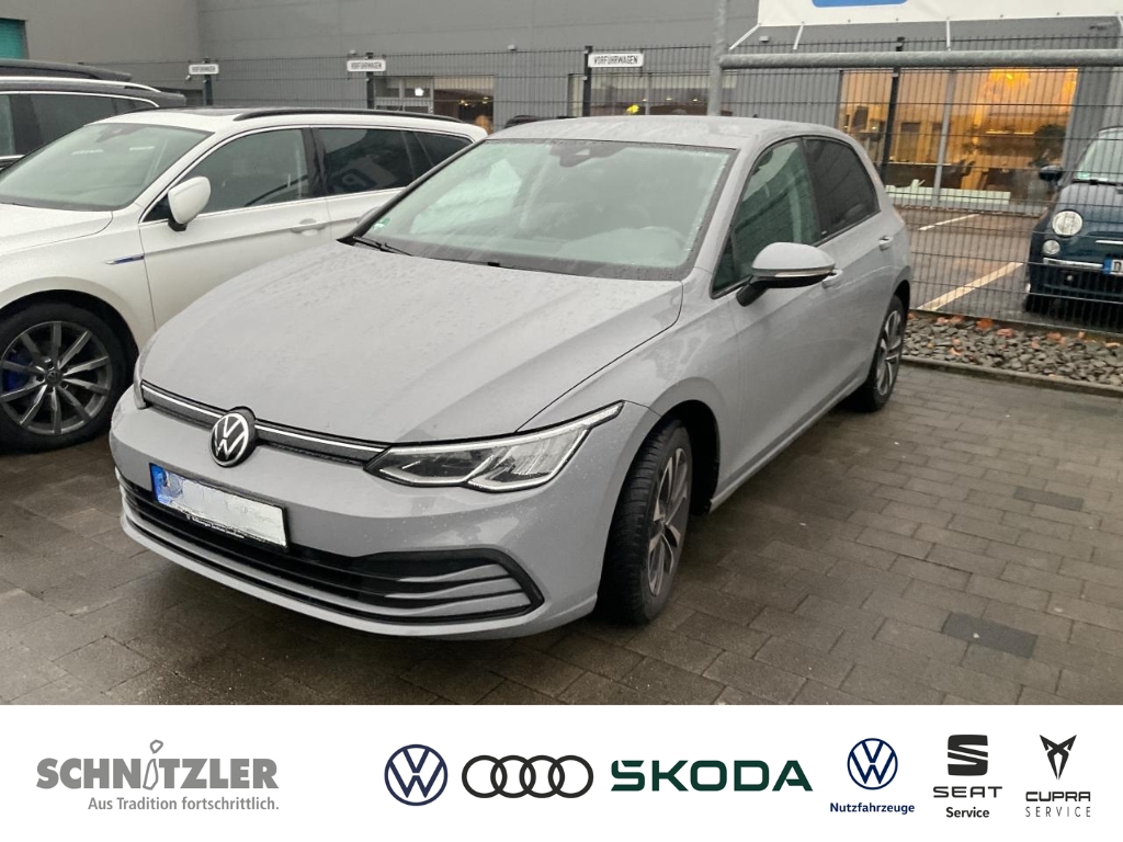 Volkswagen Golf 8 1.0