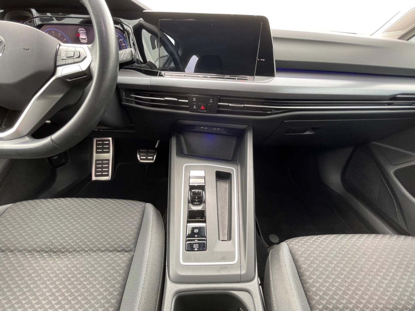 Volkswagen Golf 1.0 eTSI