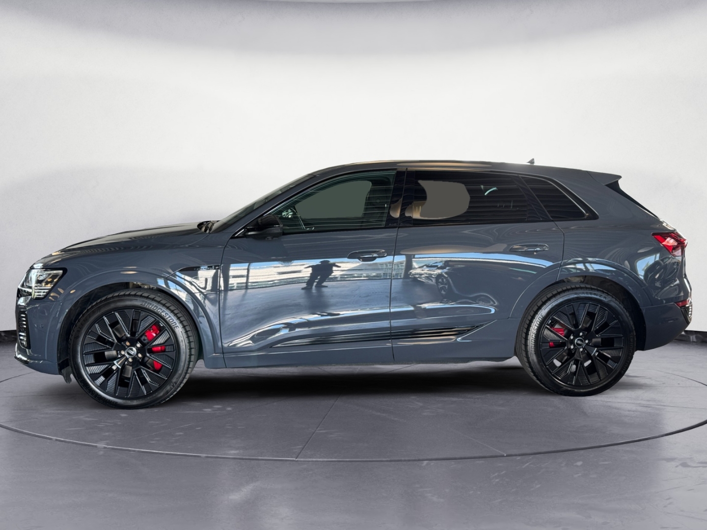 Audi Q8 e-tron S