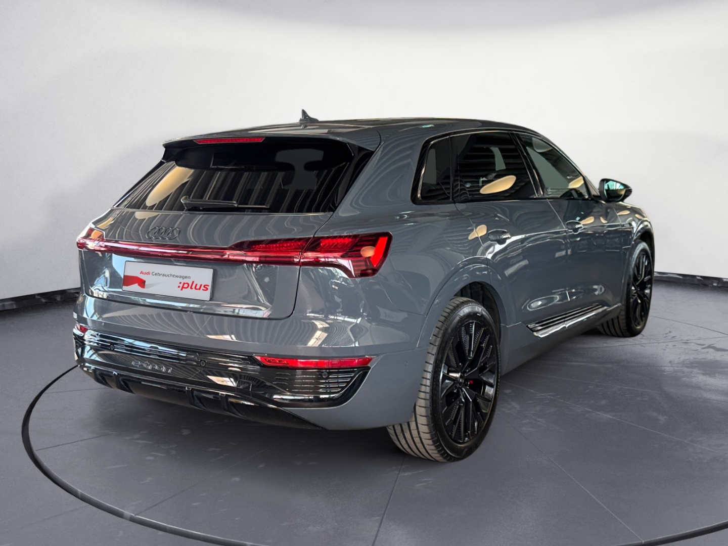 Audi Q8 e-tron S