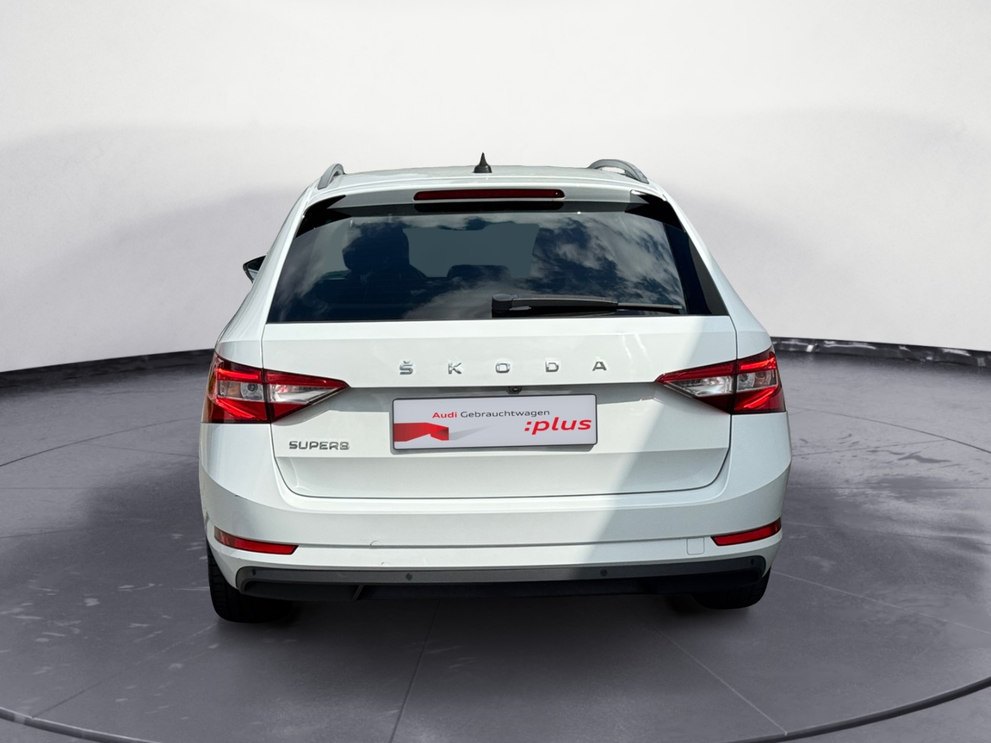 Skoda Superb Combi 2.0