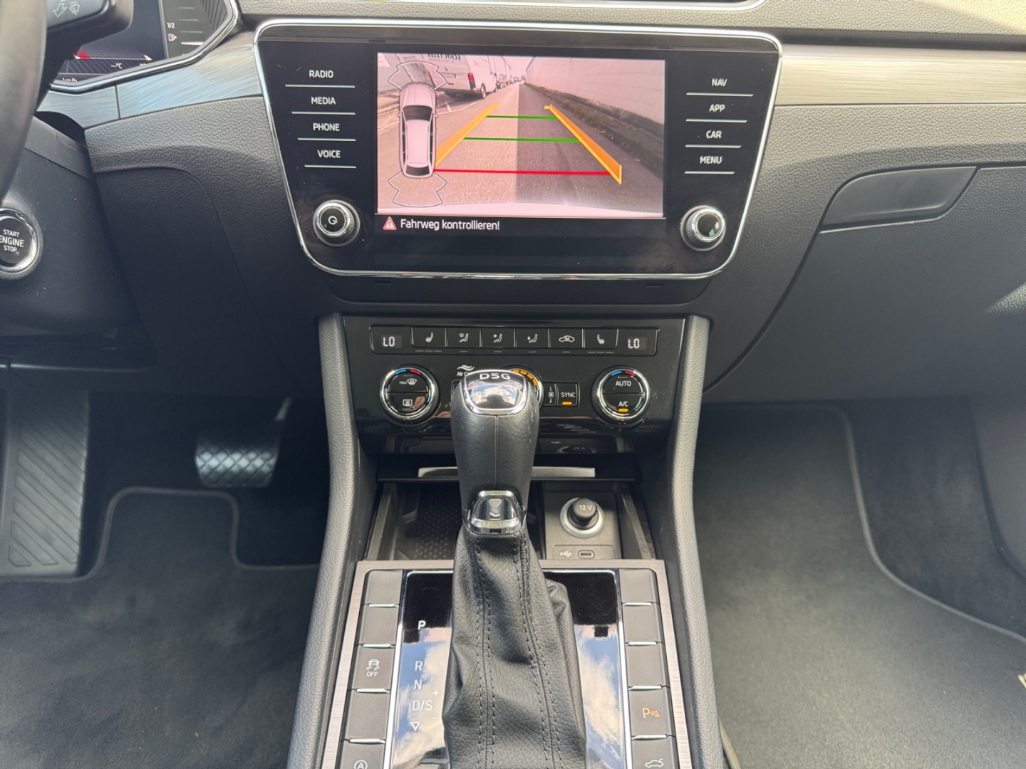 Skoda Superb Combi 2.0