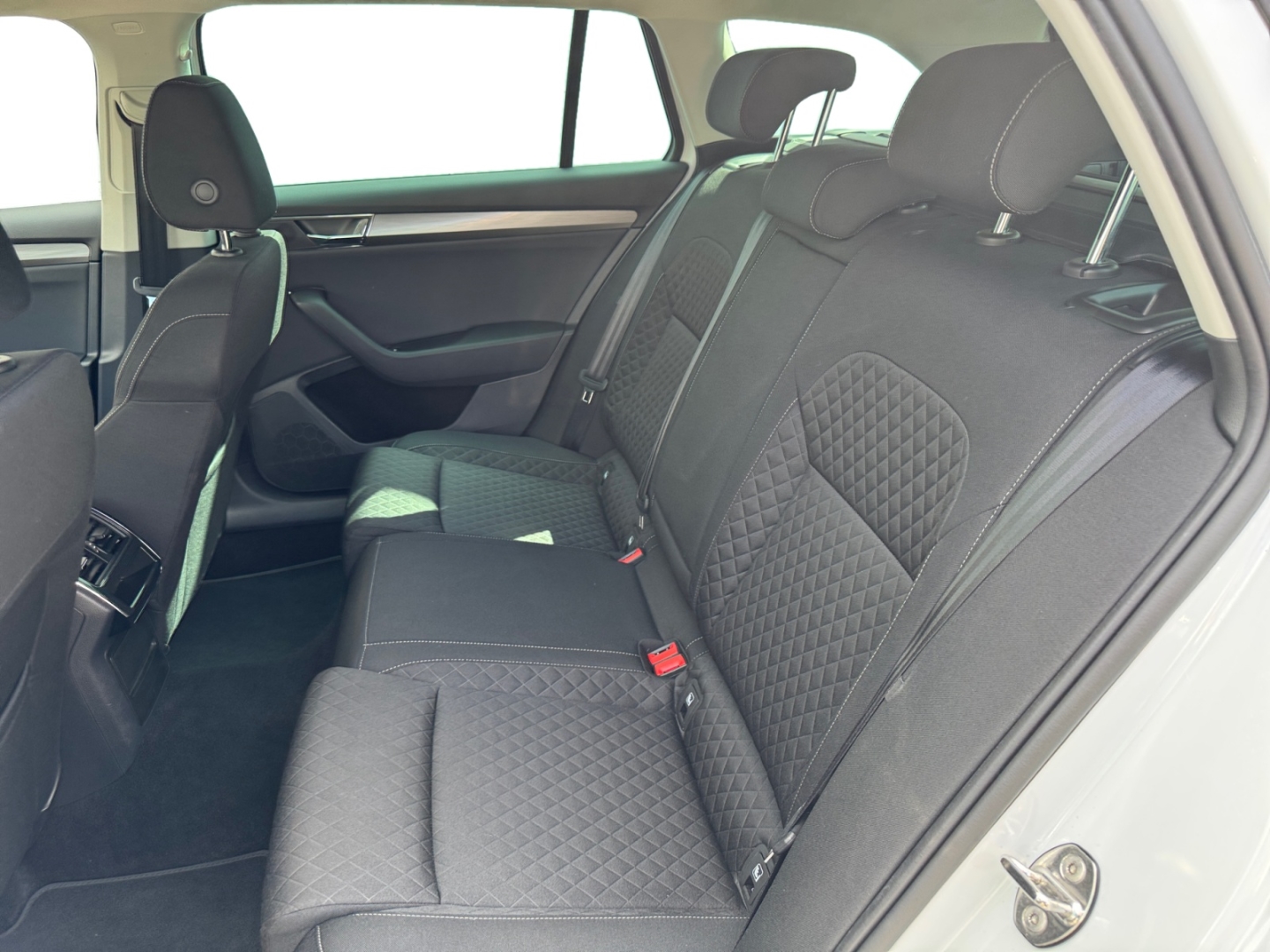 Skoda Superb Combi 2.0