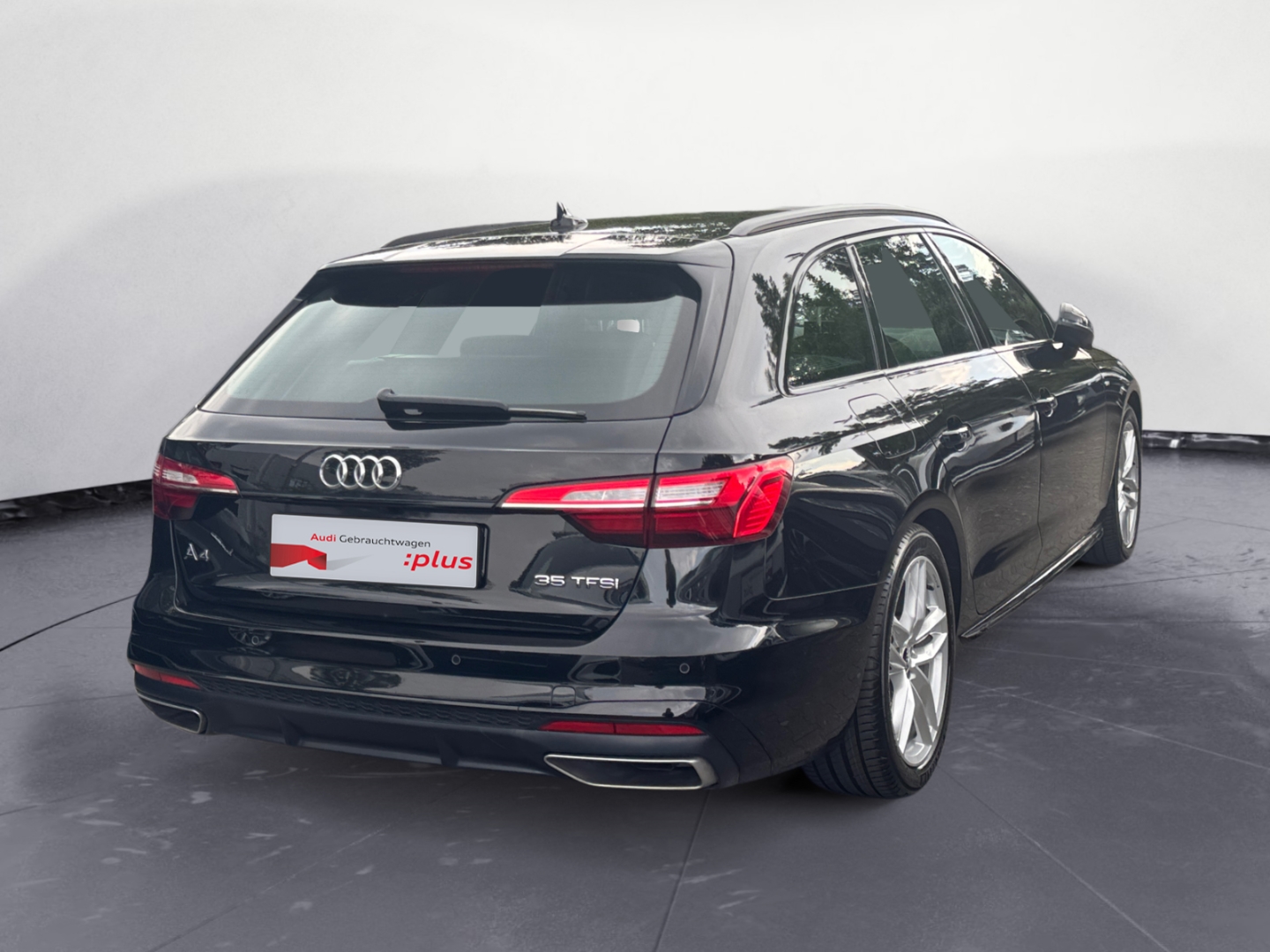 Audi A4 Avant S
