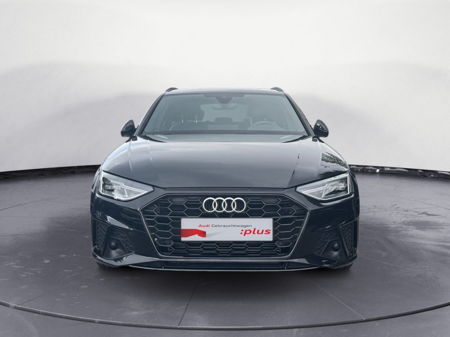 Audi A4 Avant S