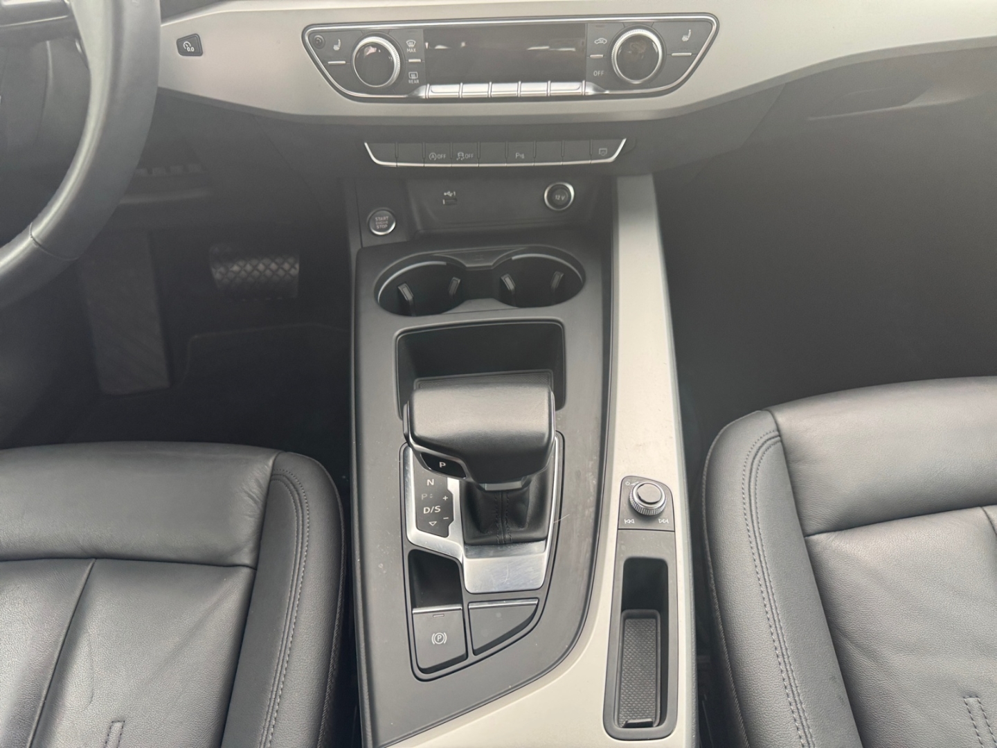 Audi A4 Avant S