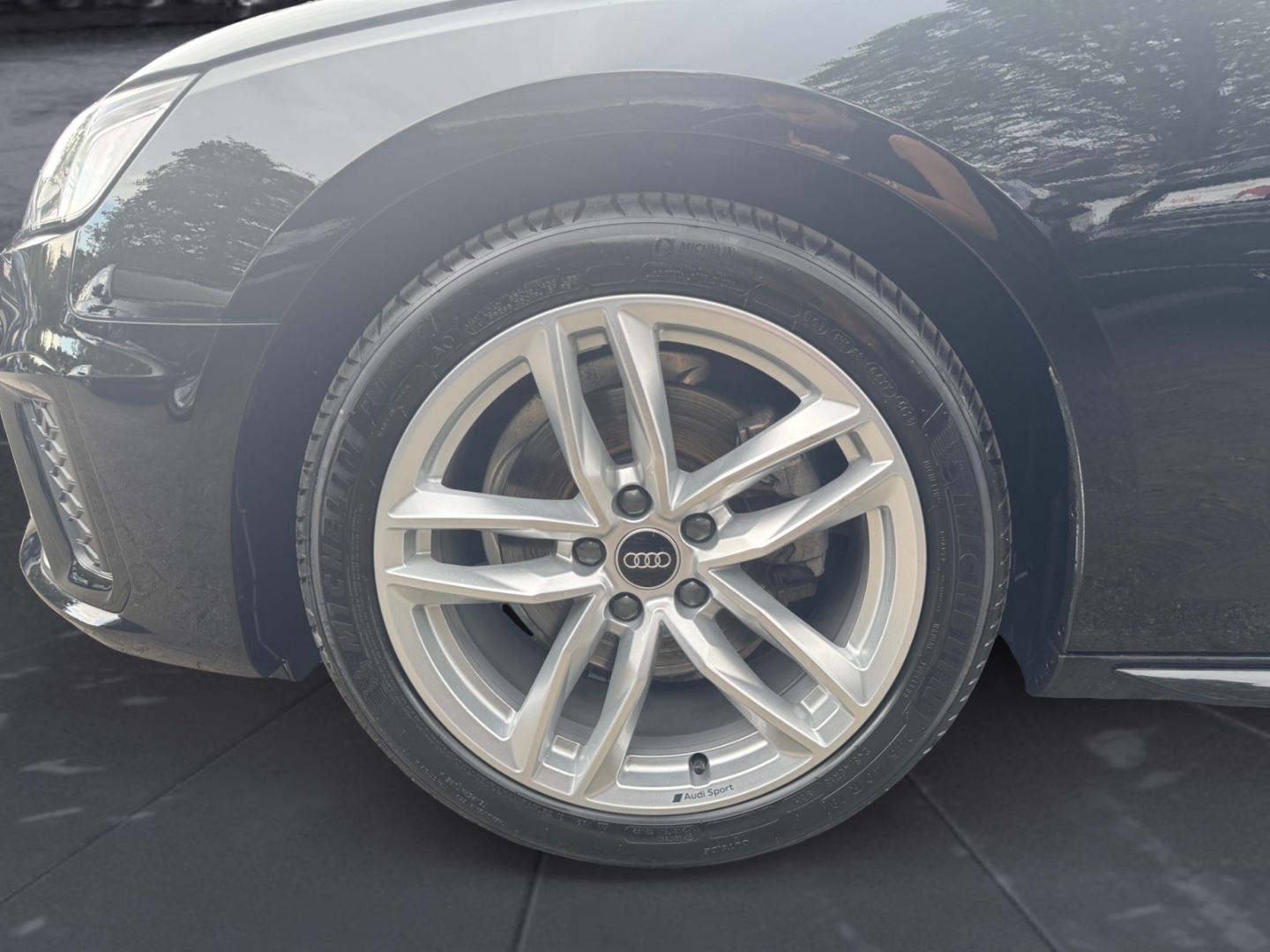 Audi A4 Avant S