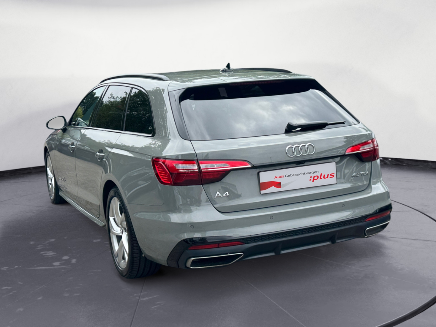 Audi A4 Avant S