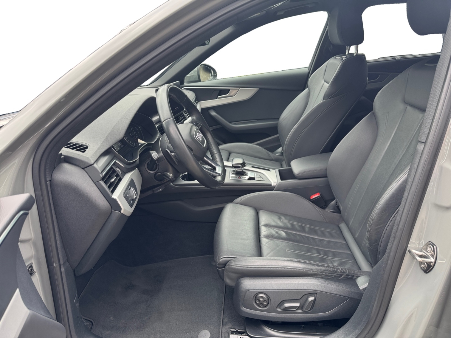 Audi A4 Avant S
