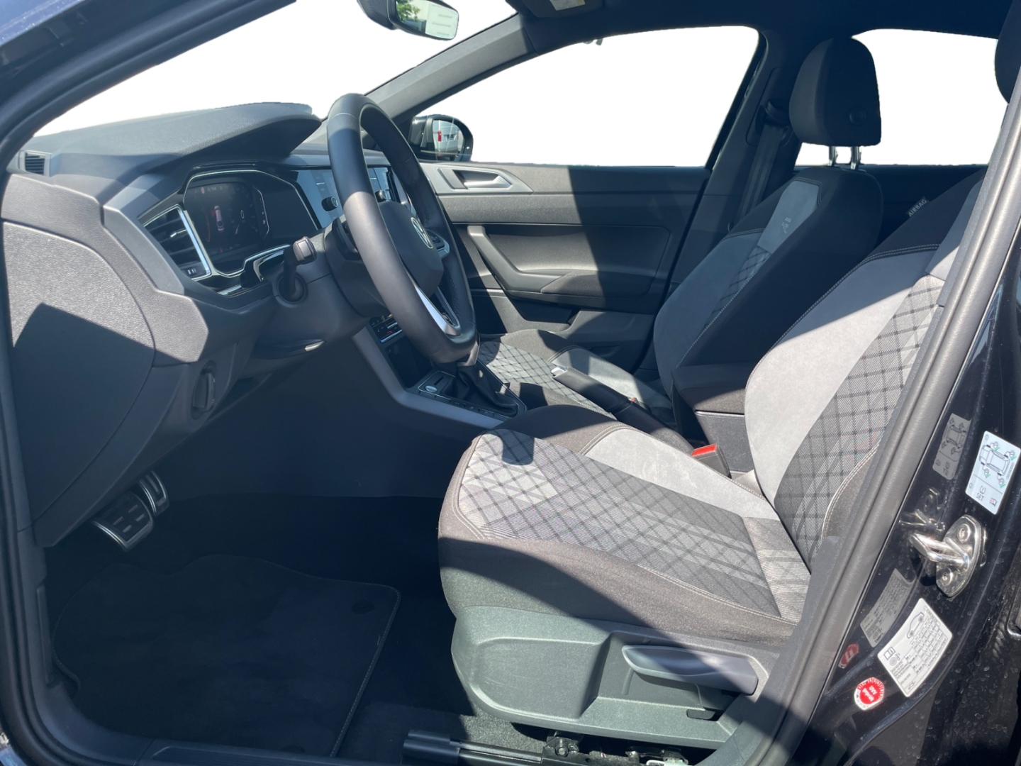 Volkswagen Taigo R-Line 1.5