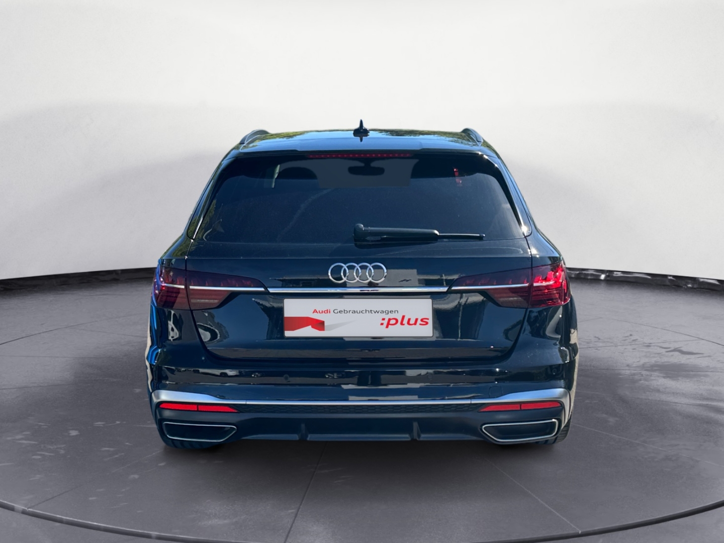 Audi A4 Avant S
