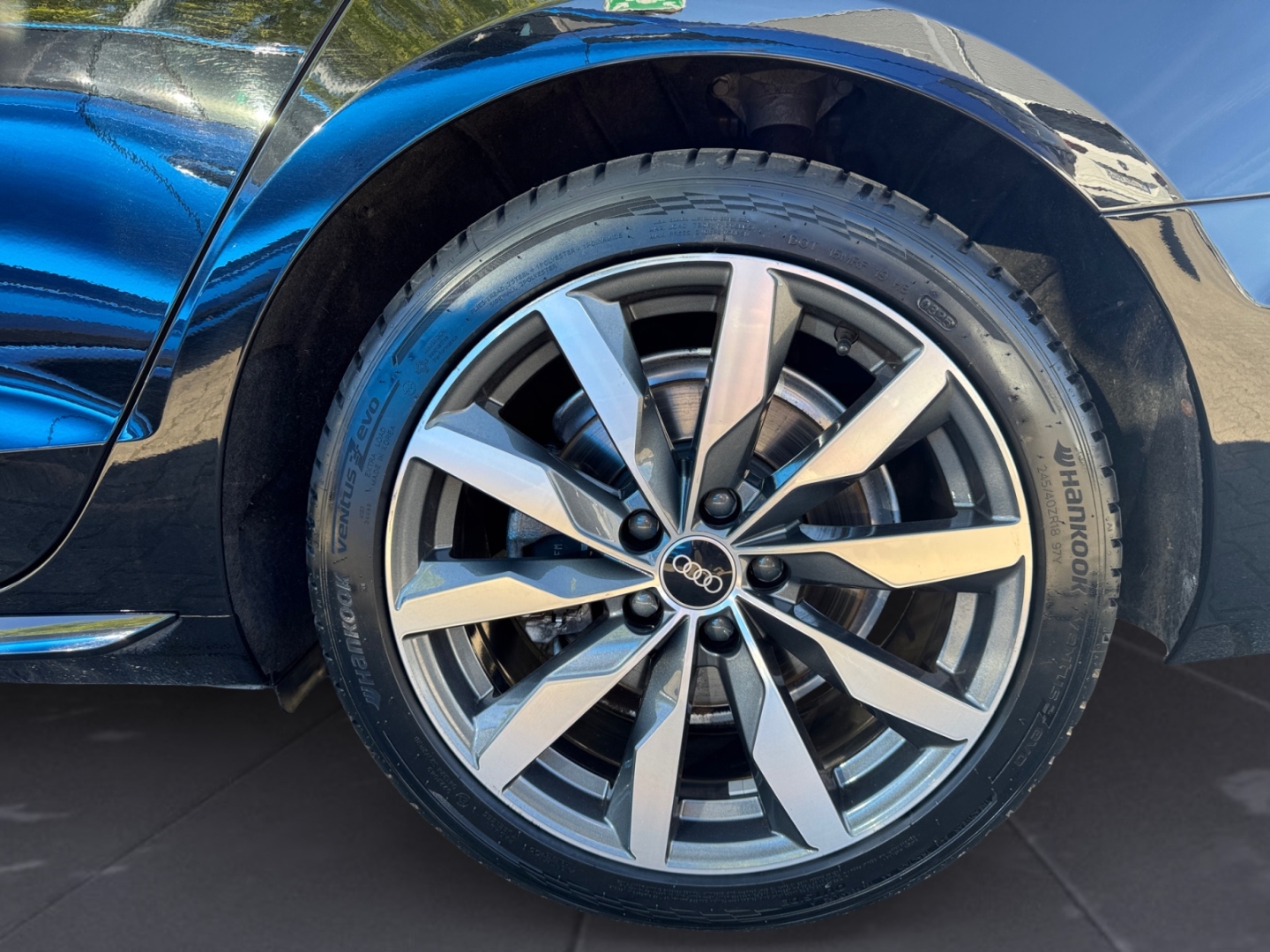 Audi A4 Avant S